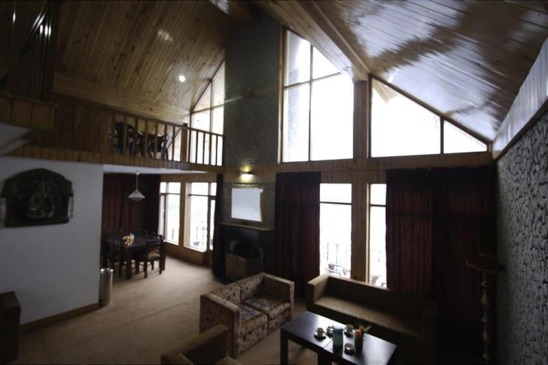 Marina Group of Hotels Arjun kuttir cottage #Atithi Devo Bhava Best hotel in manali #Five-star feeling# Mall Road 3 km # Hotels Best Prices Guaranteed with view 3