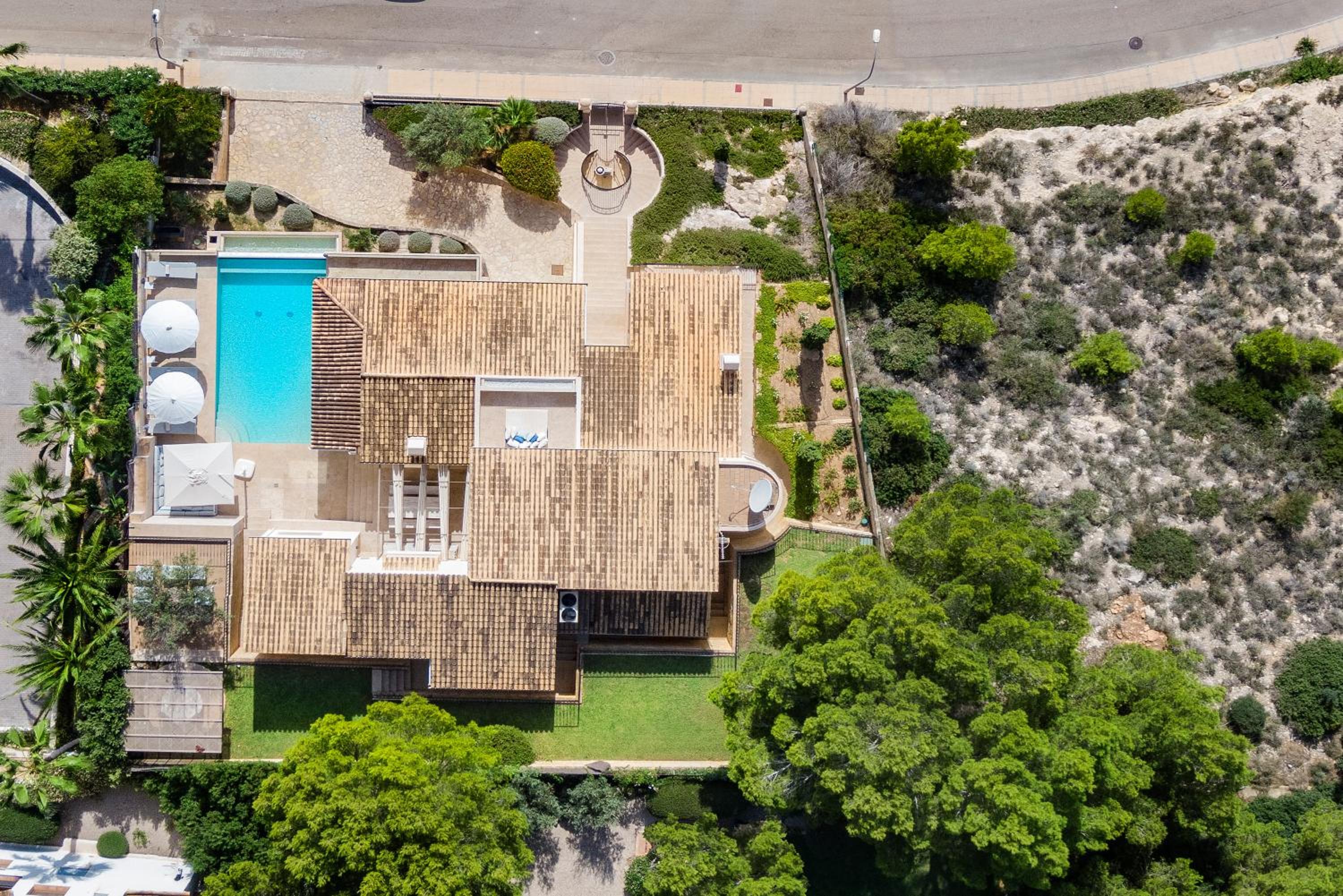 Luxury Villa with panoramic sea views
