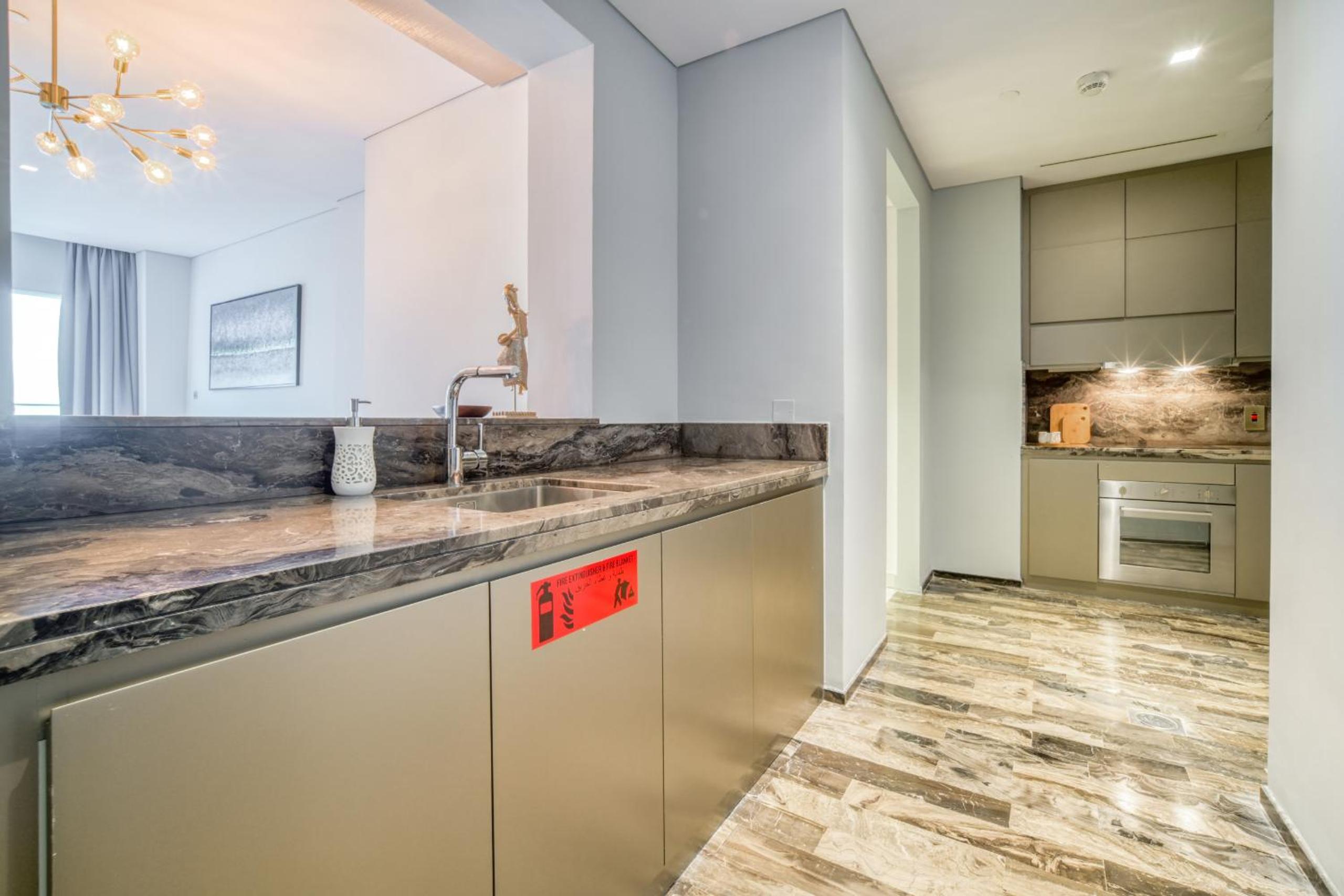 Damac Heights, Dubai Marina - Mint Stay