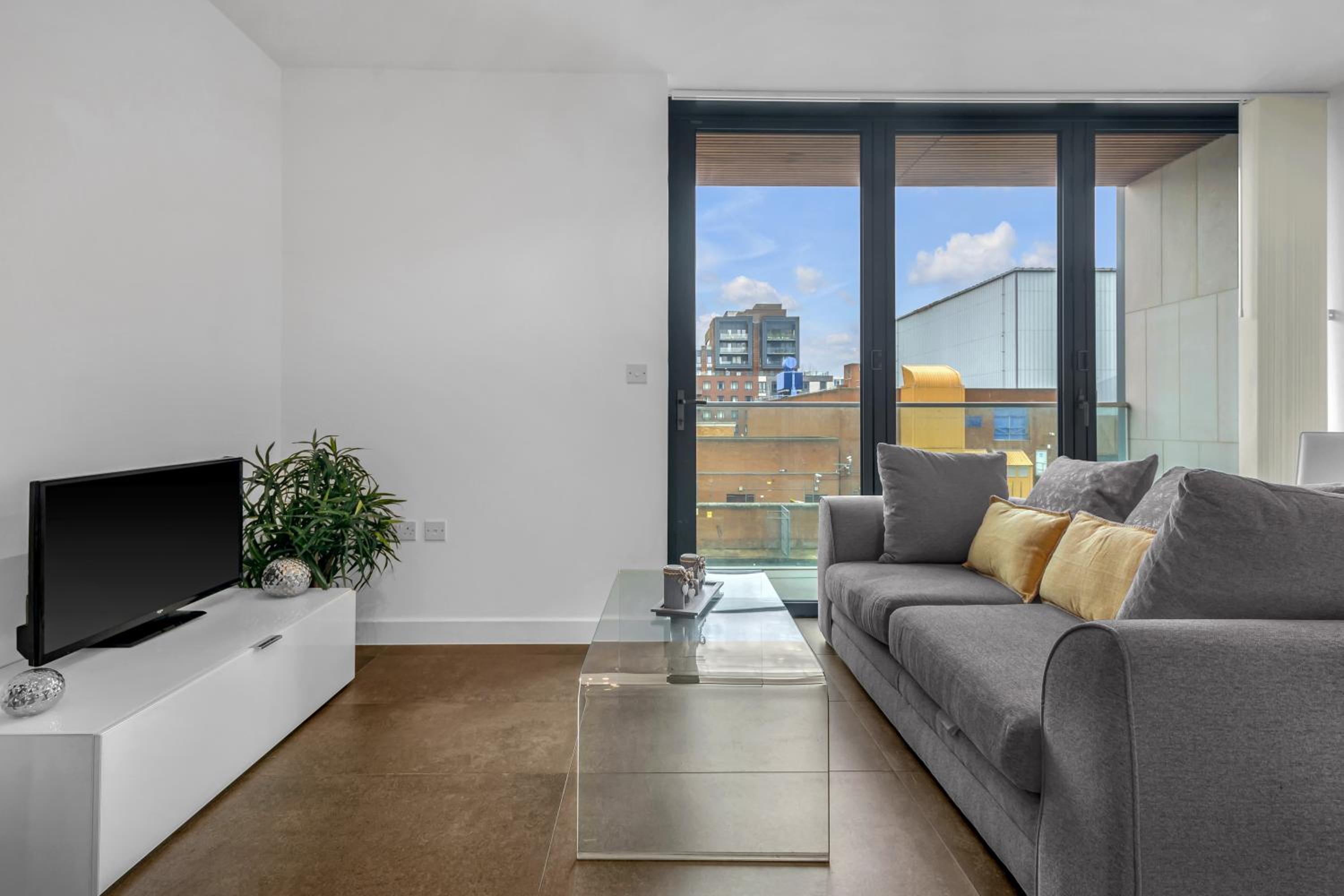 MySquare Modern One Bedroom Apartments in Old Street