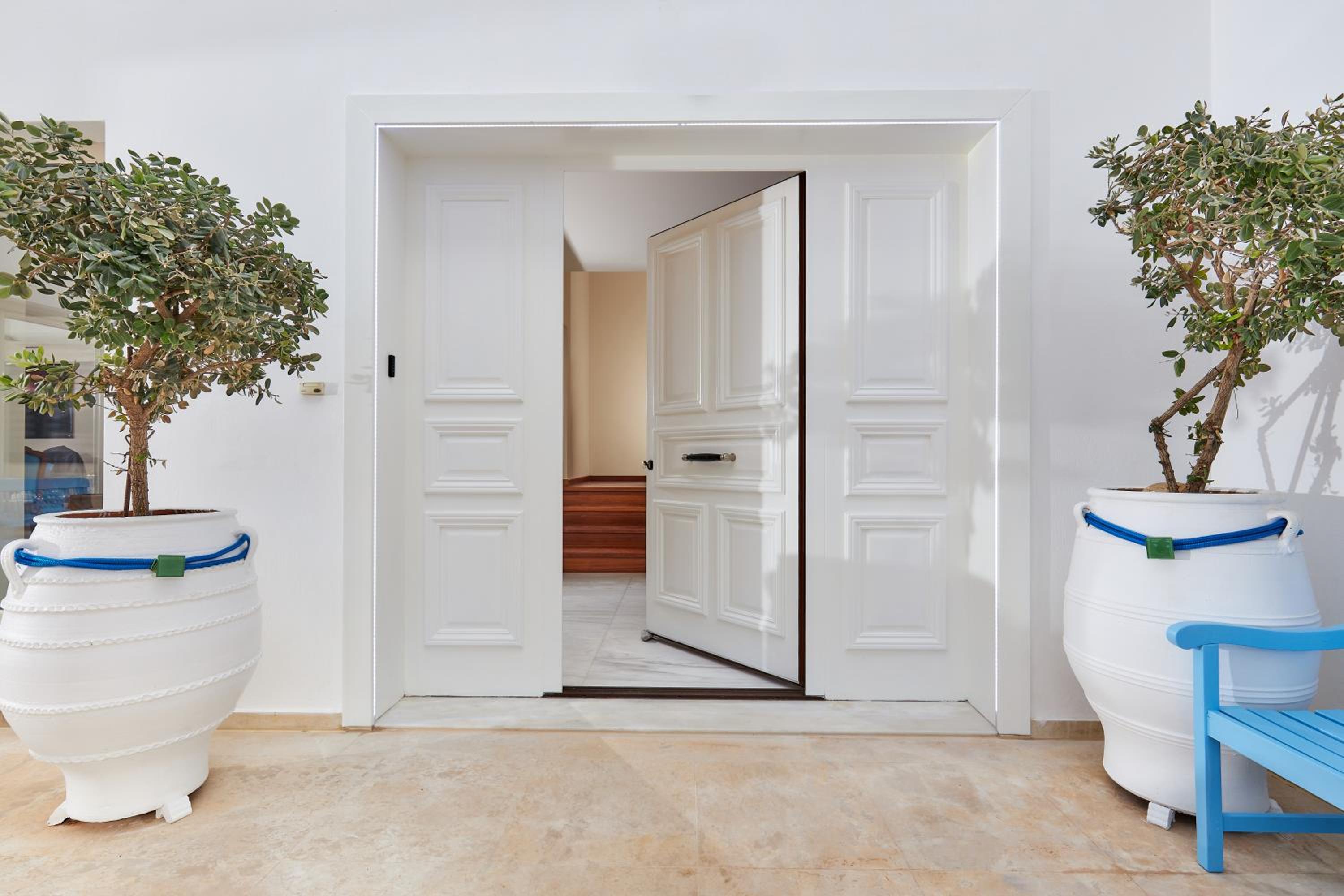 Rodo Seafront Villa with Heated private pool and jacuzzis by Volta Suites and Villas