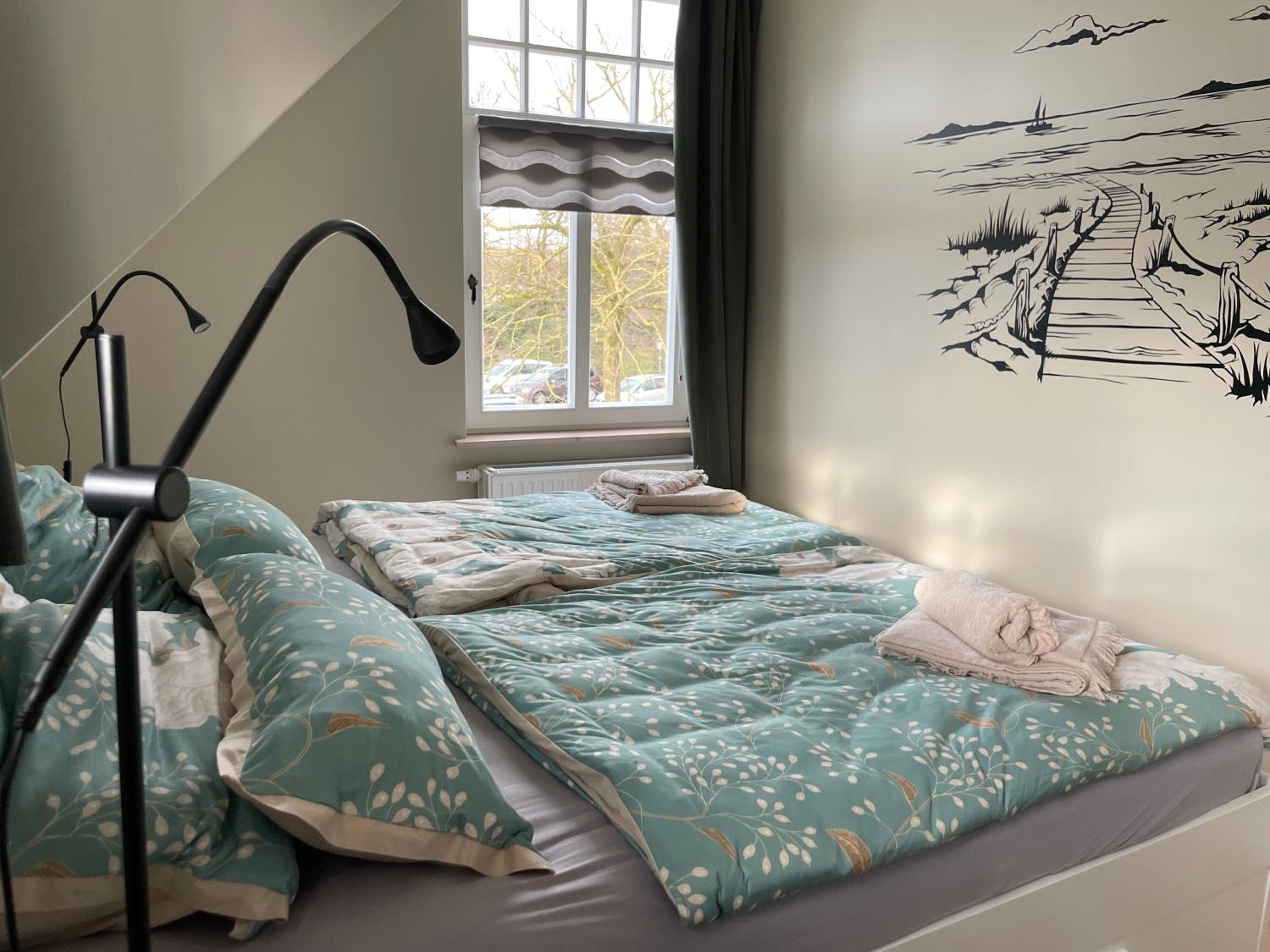 Luxus Lindenhof Apartments -Ferienwohnungen in Friesland an der Nordsee am Naturschutzgebiet Urwald