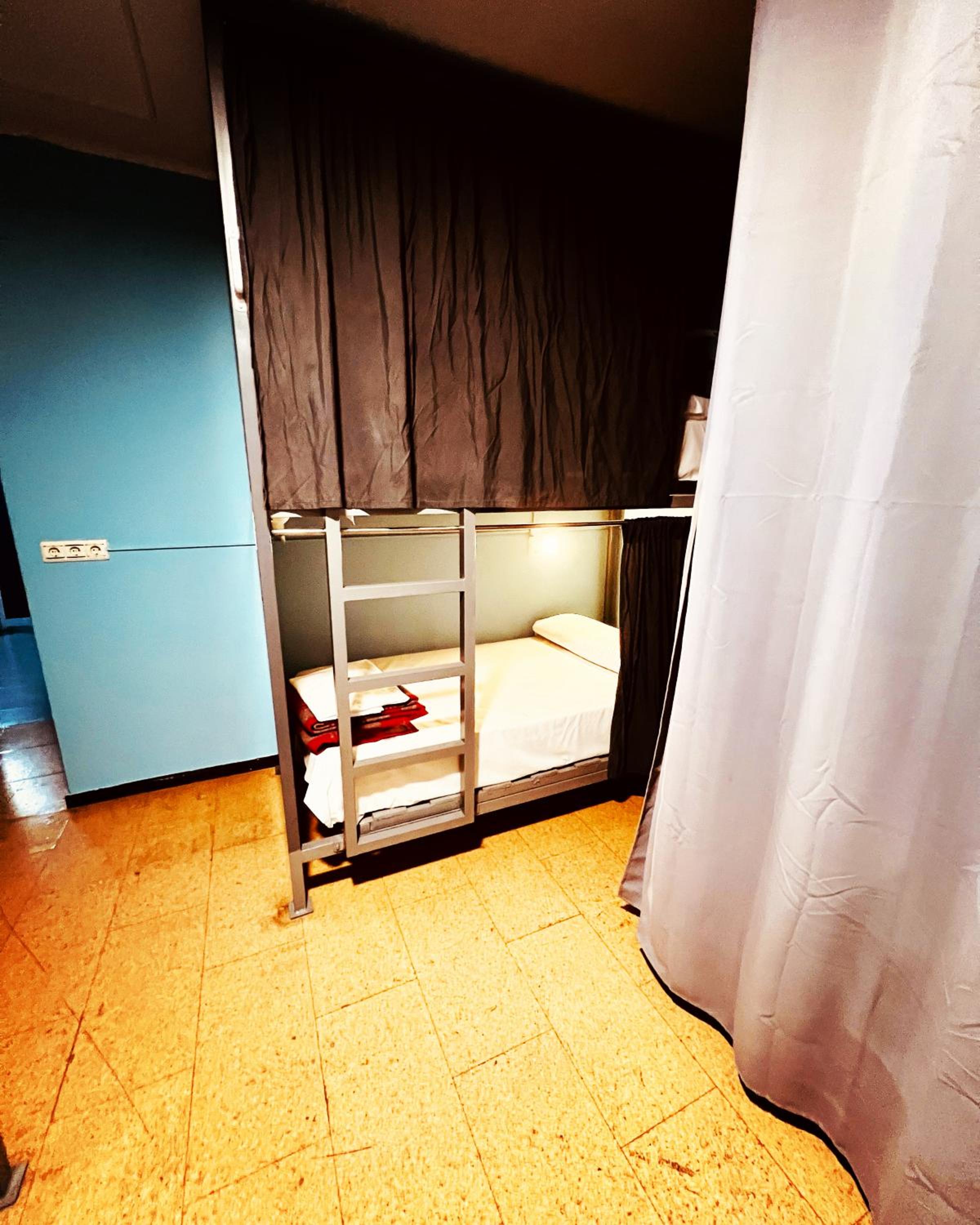 Photo 25