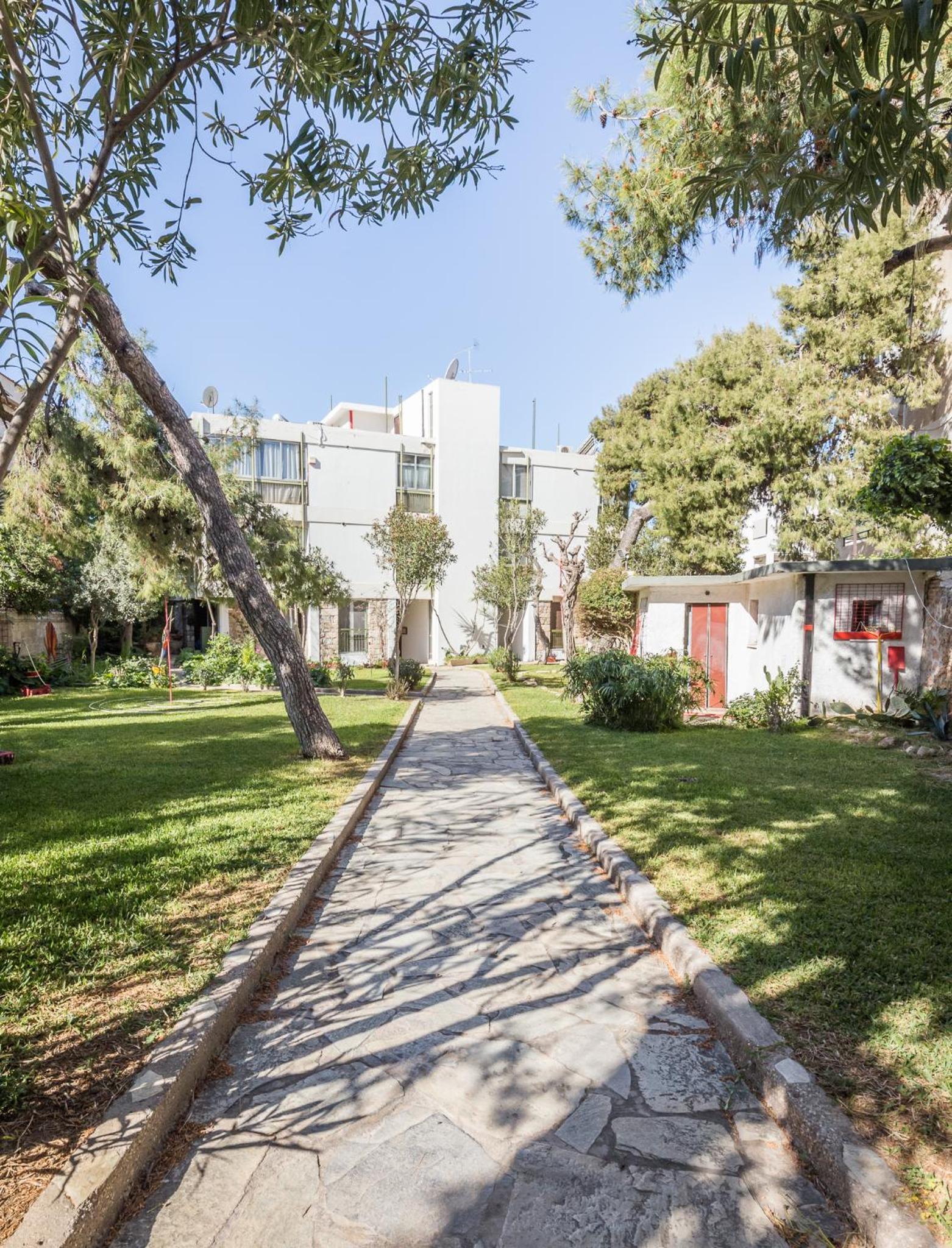 Glyfada 2 bedrooms 4 persons apartment by MPS