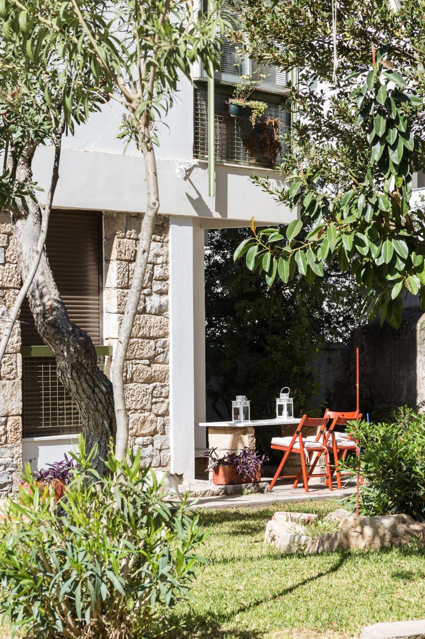 Glyfada 2 bedrooms 4 persons apartment by MPS
