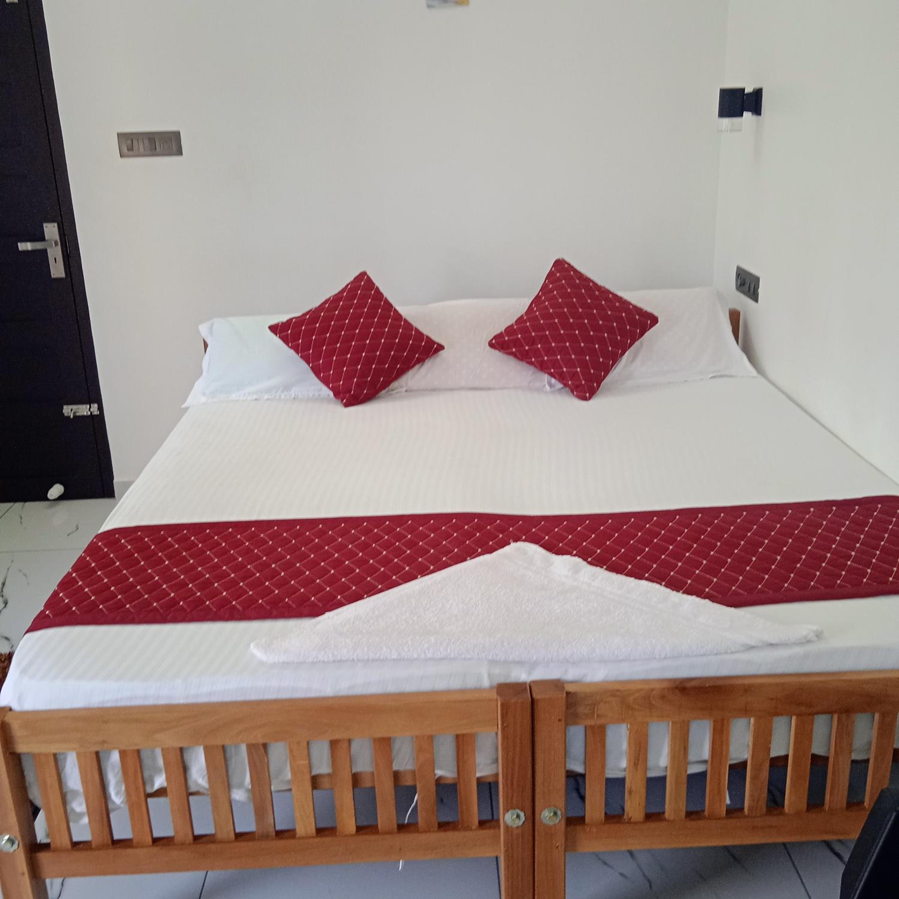 ENOCEAN HOMESTAY