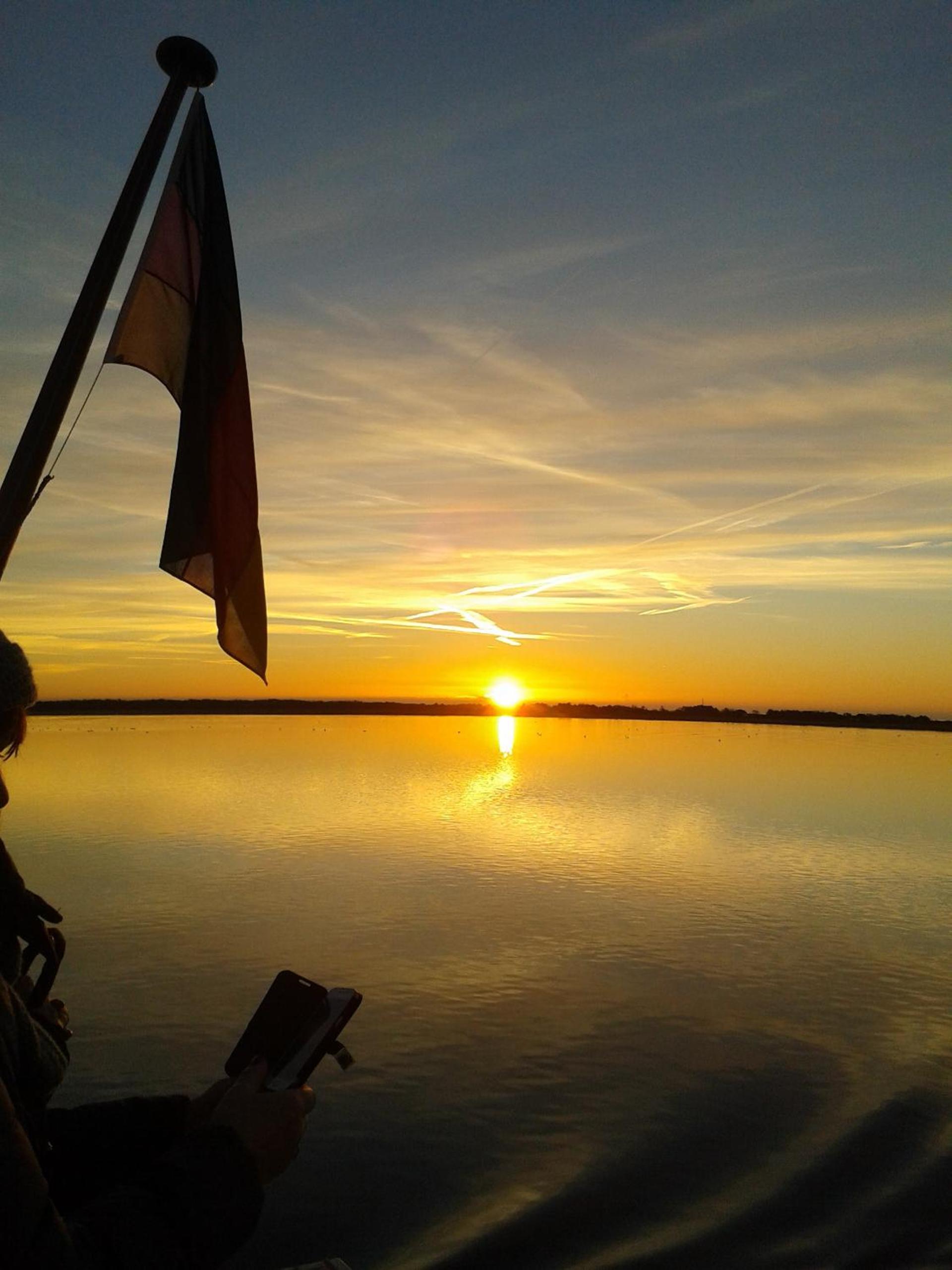 Traumblick und Komfort - lichtdurchflutete 85 qm Wohnung nahe Südstrand Göhren inklusive Schwimmbad und Sauna im AHOI Sellin