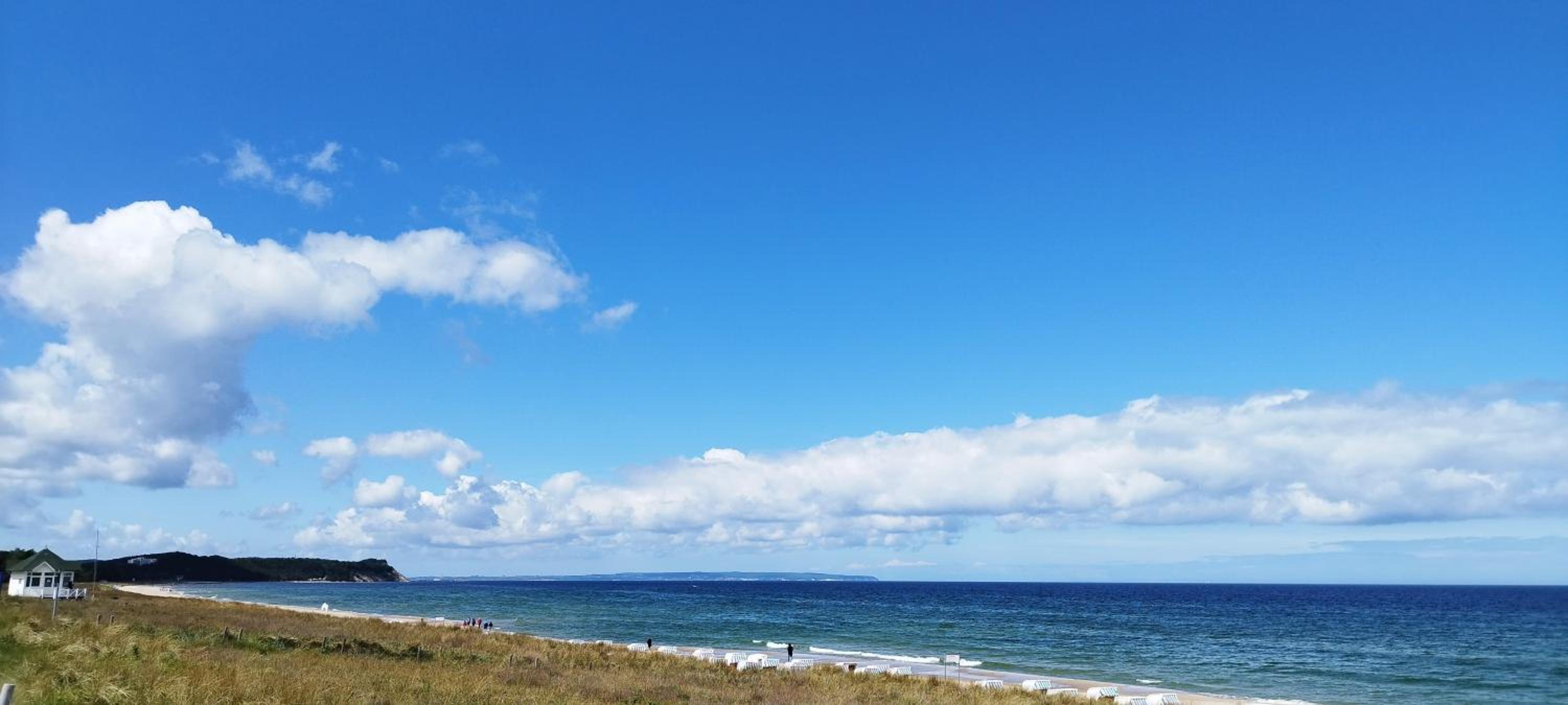 Traumblick und Komfort - lichtdurchflutete 85 qm Wohnung nahe Südstrand Göhren inklusive Schwimmbad und Sauna im AHOI Sellin