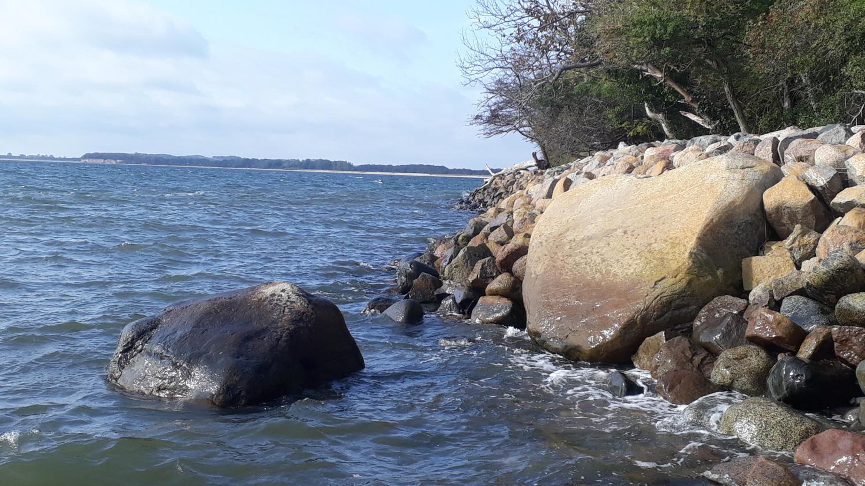 Traumblick und Komfort - lichtdurchflutete 85 qm Wohnung nahe Südstrand Göhren inklusive Schwimmbad und Sauna im AHOI Sellin