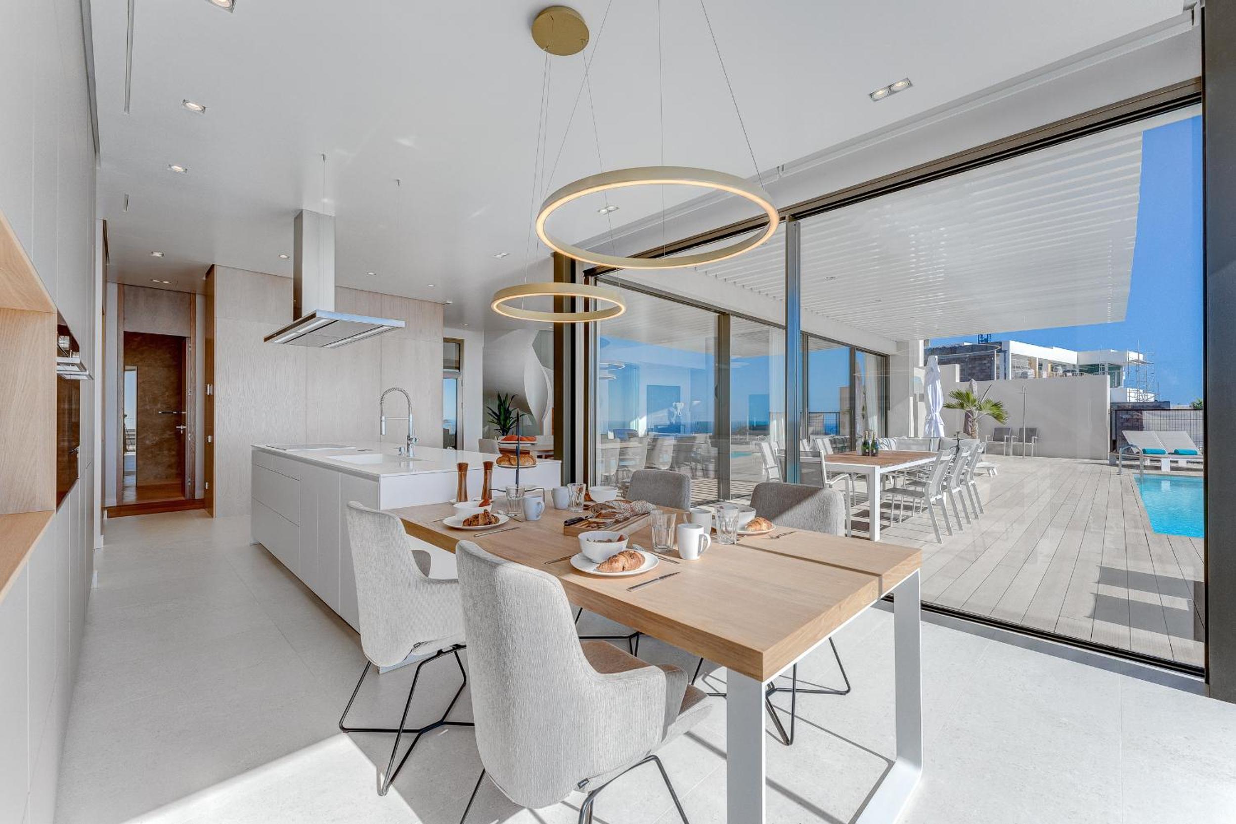 Serenity Heights - Luxury Concierge Services