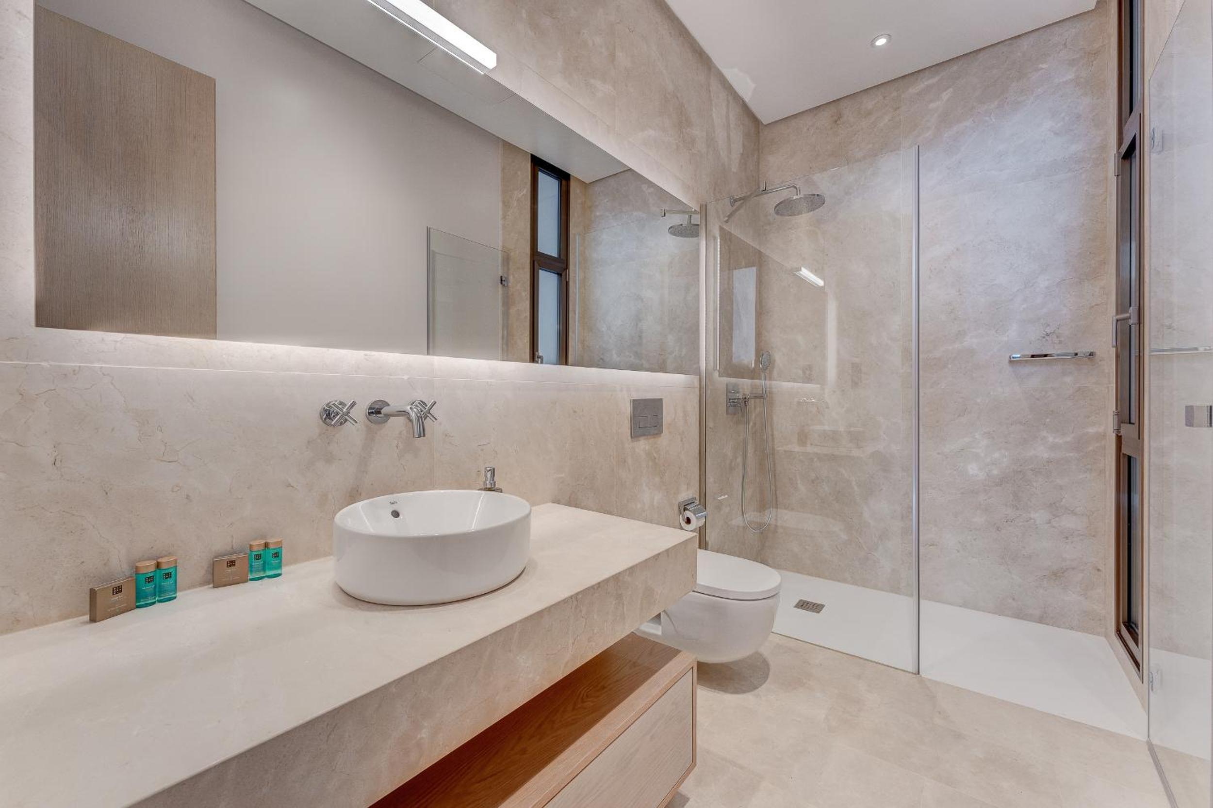 Serenity Heights - Luxury Concierge Services