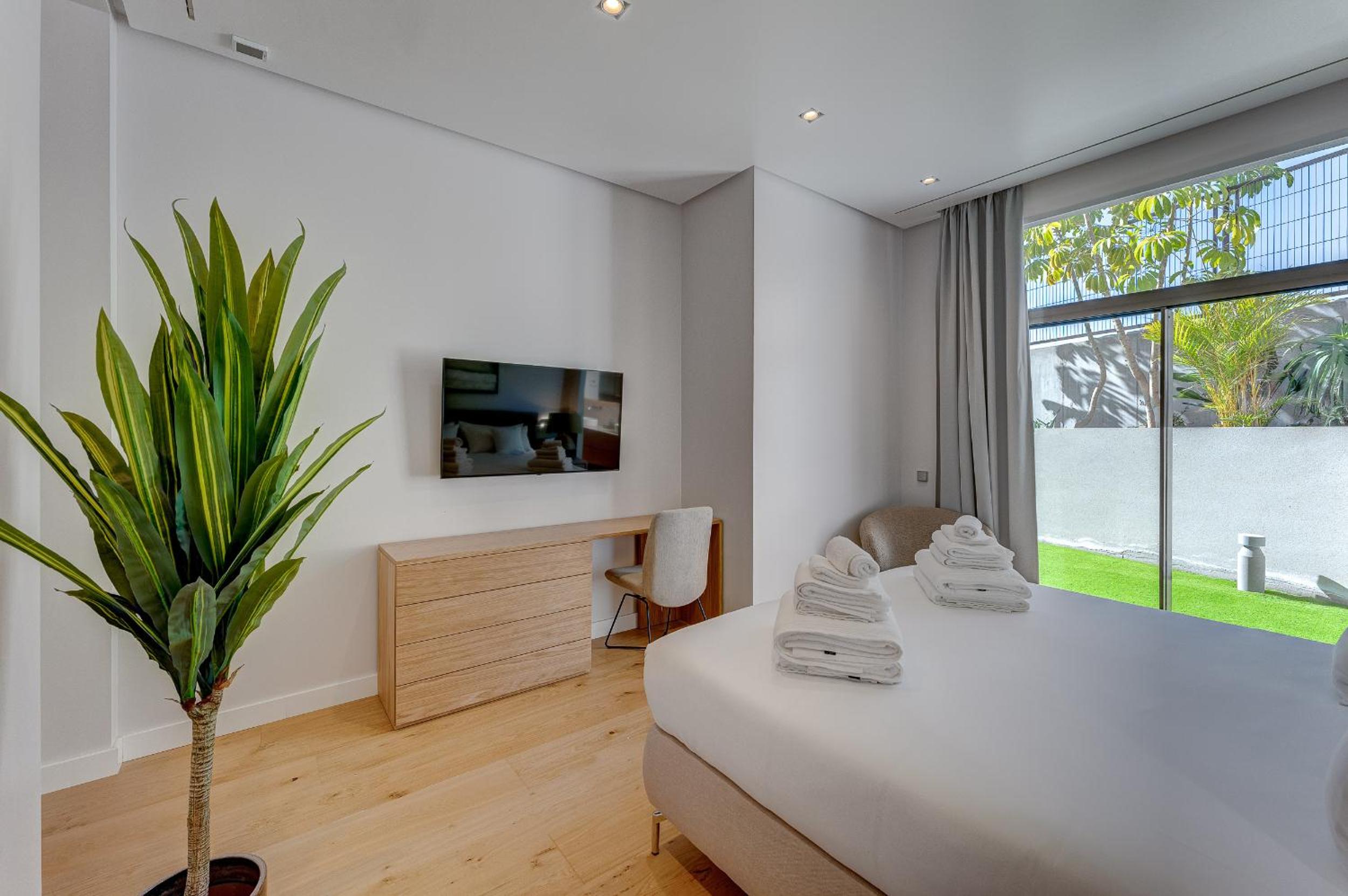 Serenity Heights - Luxury Concierge Services