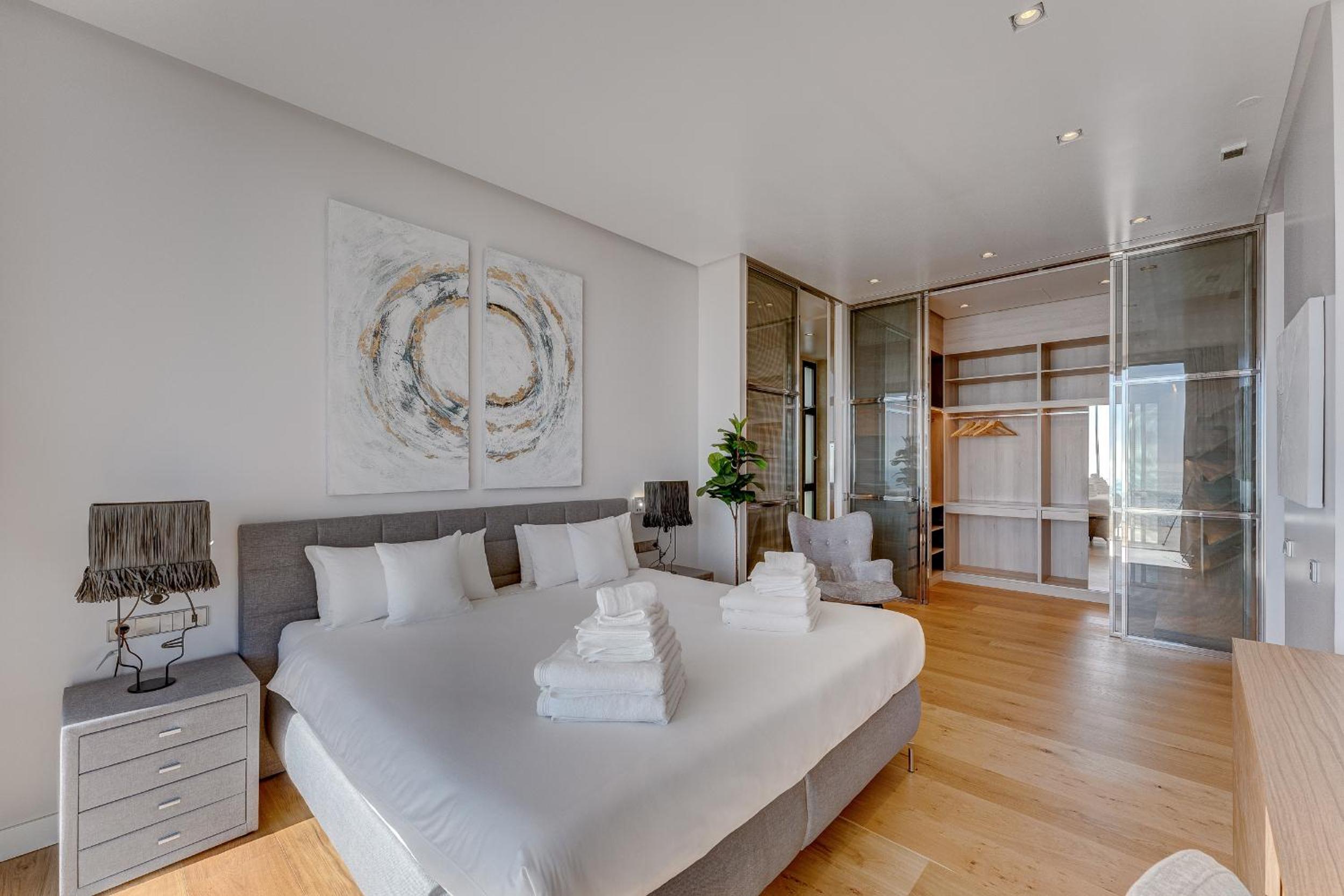 Serenity Heights - Luxury Concierge Services