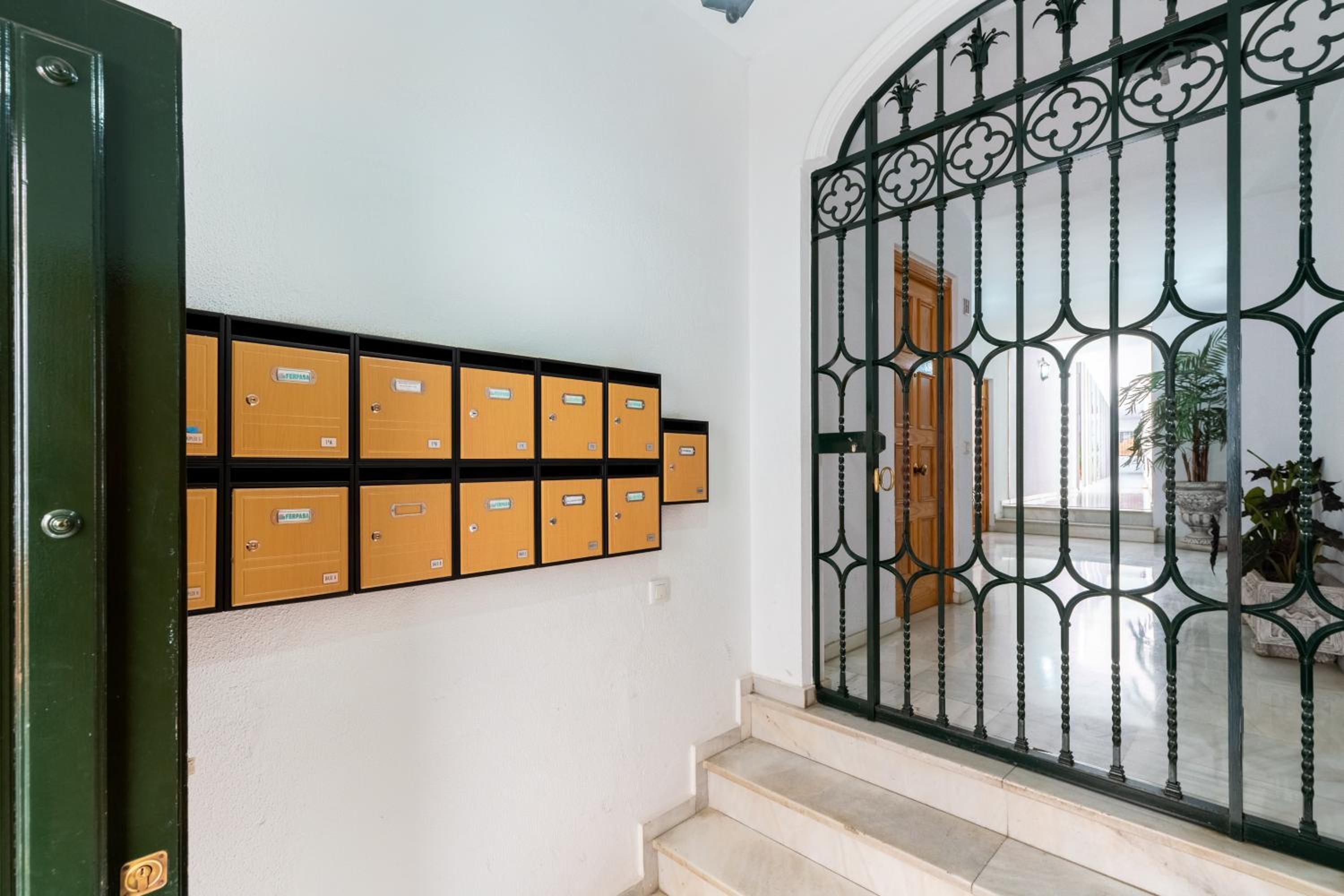 Apartamento con garaje, centro de Sevilla