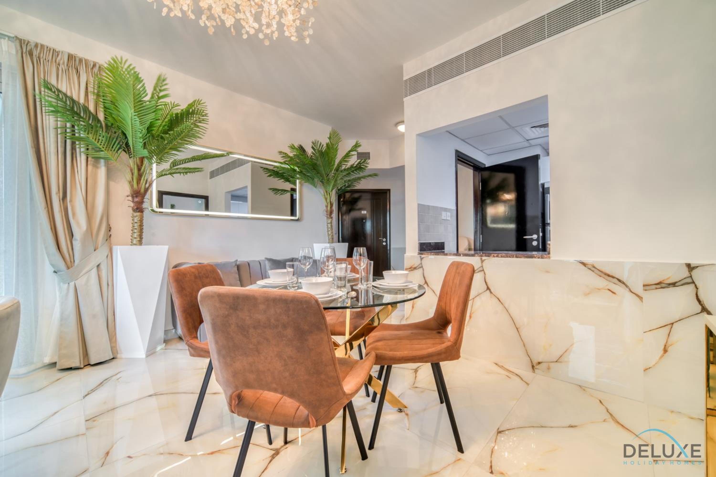 Classy 2BR at La Riviera Dubai Marina by Deluxe Holiday Homes