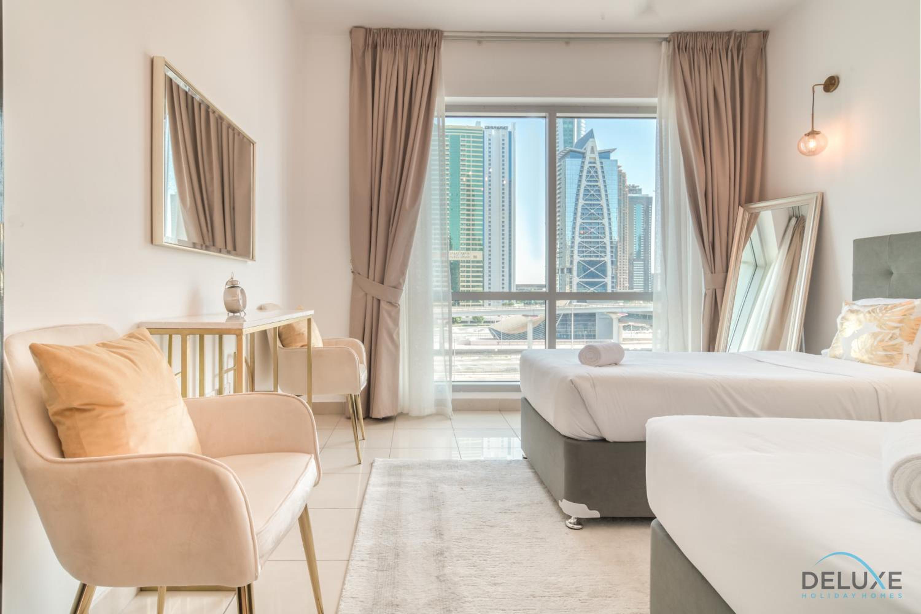 Classy 2BR at La Riviera Dubai Marina by Deluxe Holiday Homes
