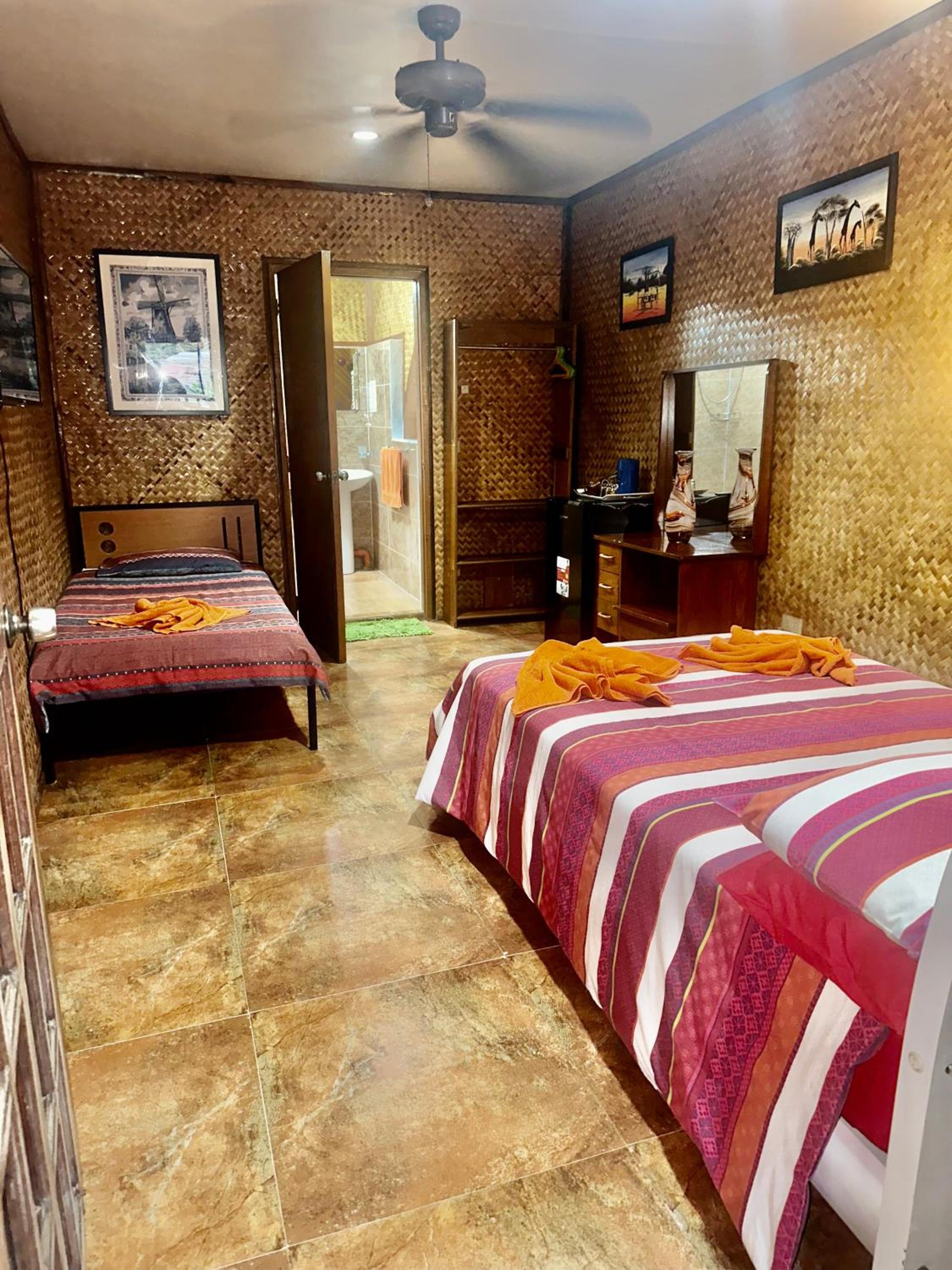 Lala Panzi Bed and Breakfast