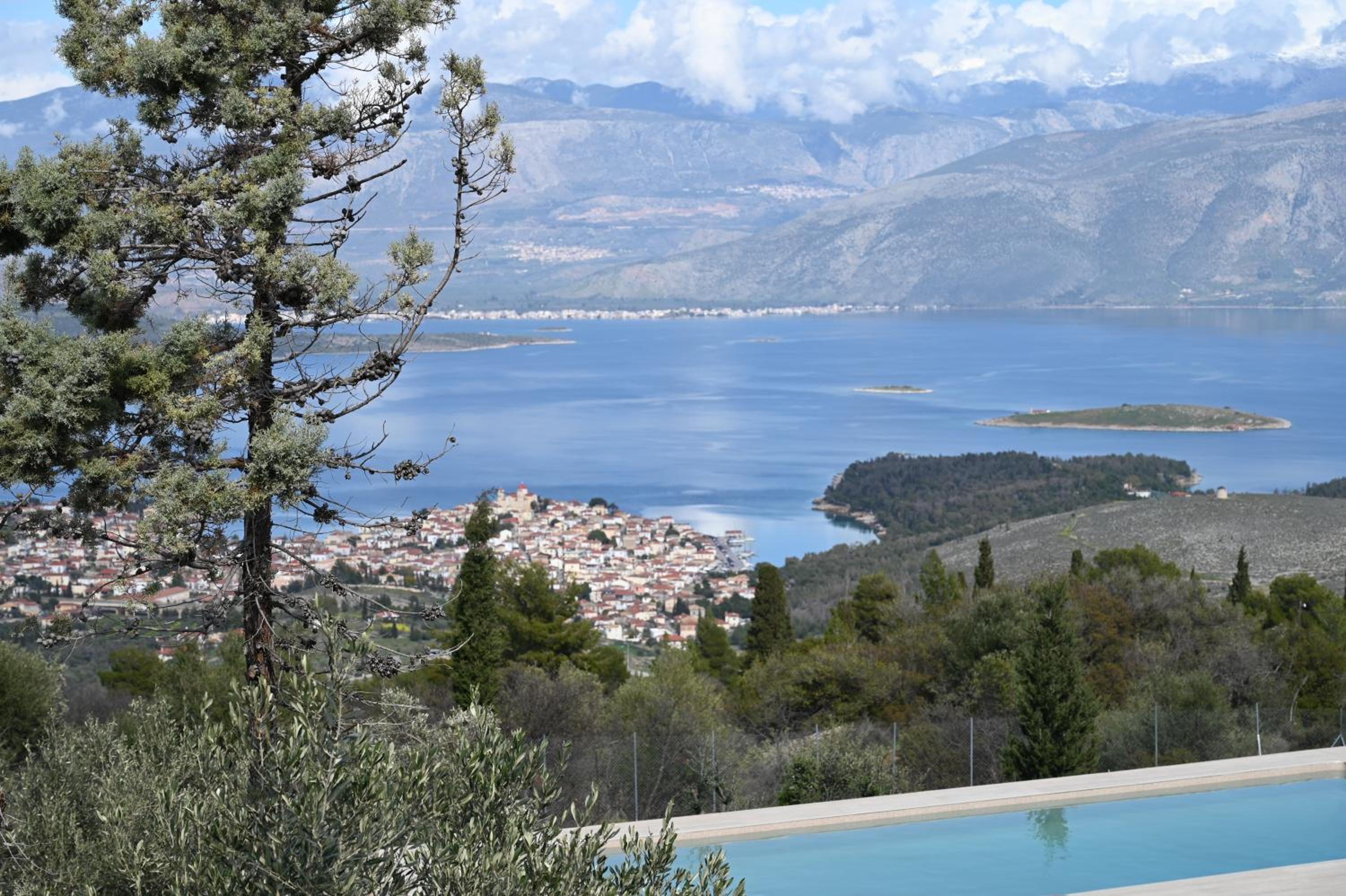 Rosmarino Villa Galaxidi