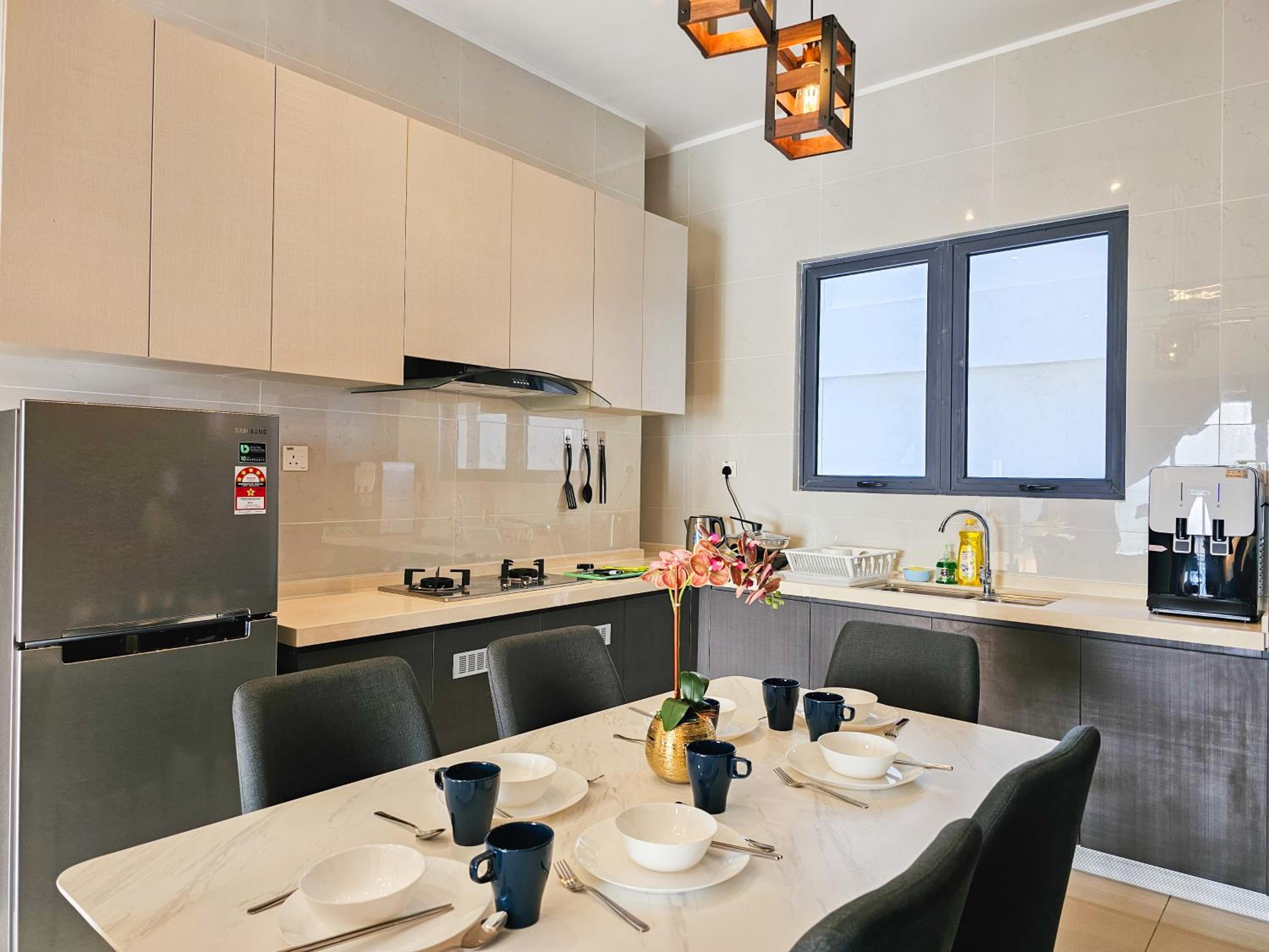 Country Garden Seaview Suite by Nest Home at Danga Bay