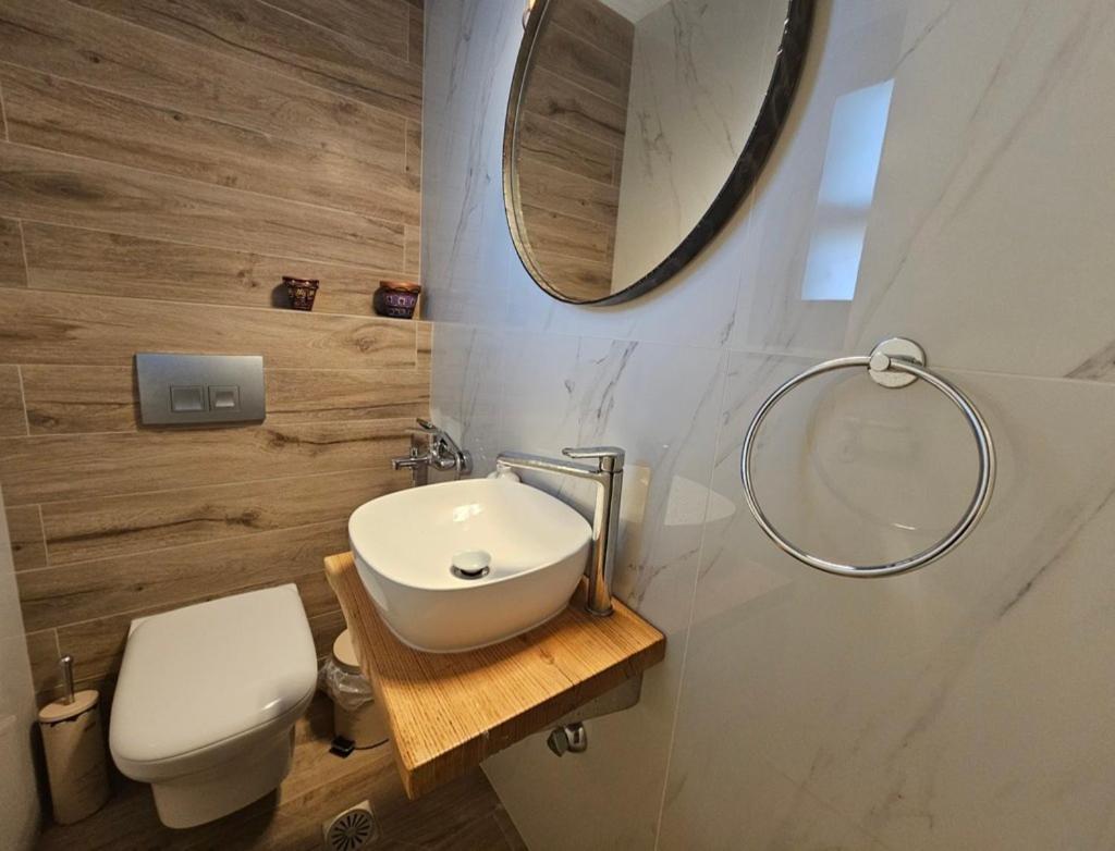 Stay at Beachfront Villa Lilia in Pefkohori, Halkidiki for a Dreamy Vacation