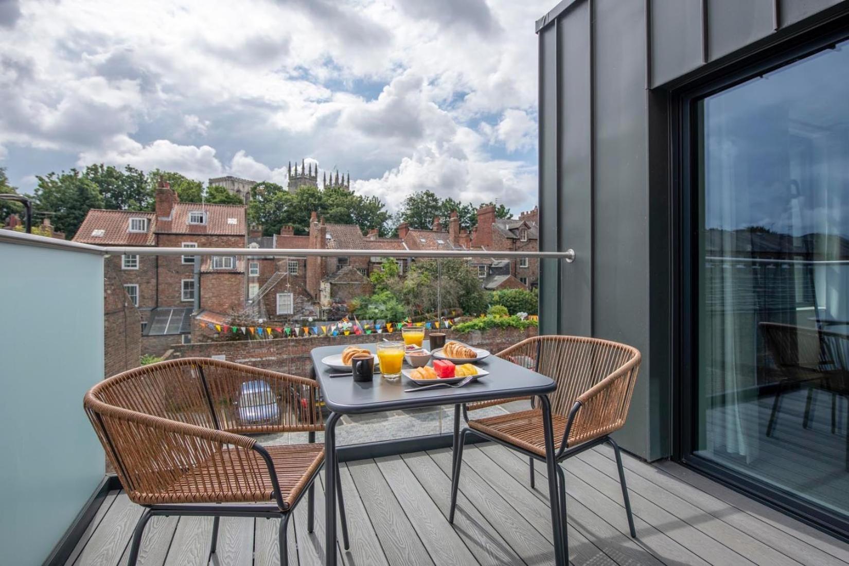 The Quadrant - The Garret view 3