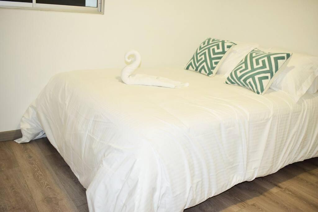 Amplio apartamento lujoso al lado del lago