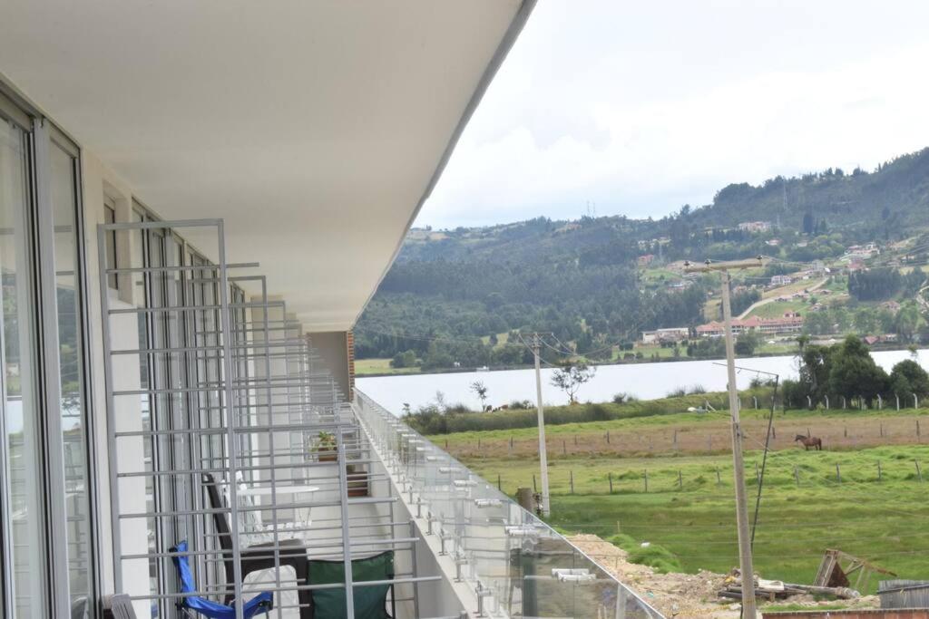 Amplio apartamento lujoso al lado del lago