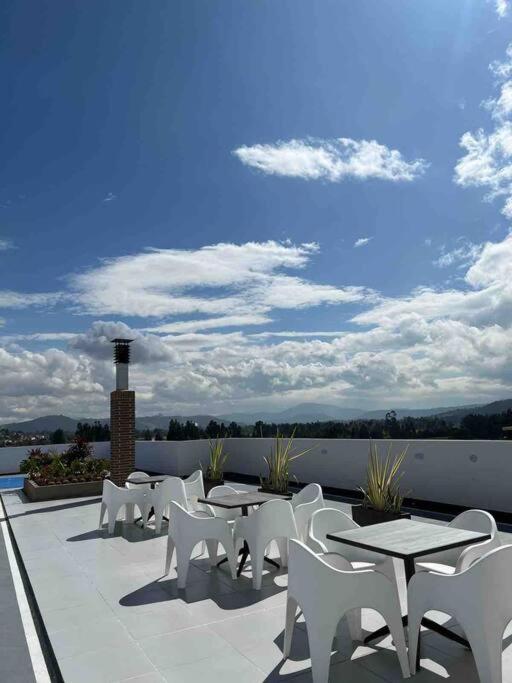 Amplio apartamento lujoso al lado del lago