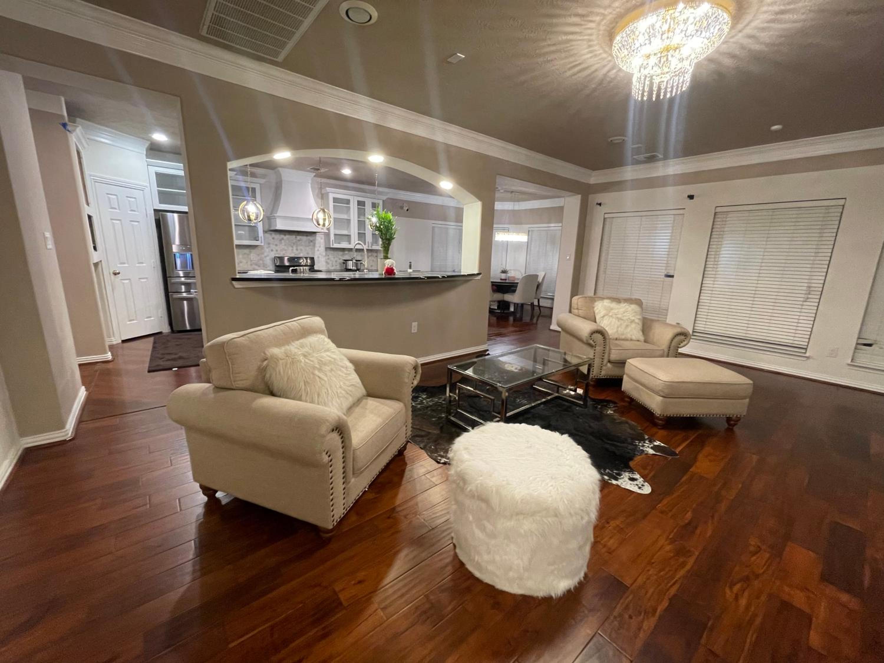 AFRA Home with huge garden Houston, Texas
