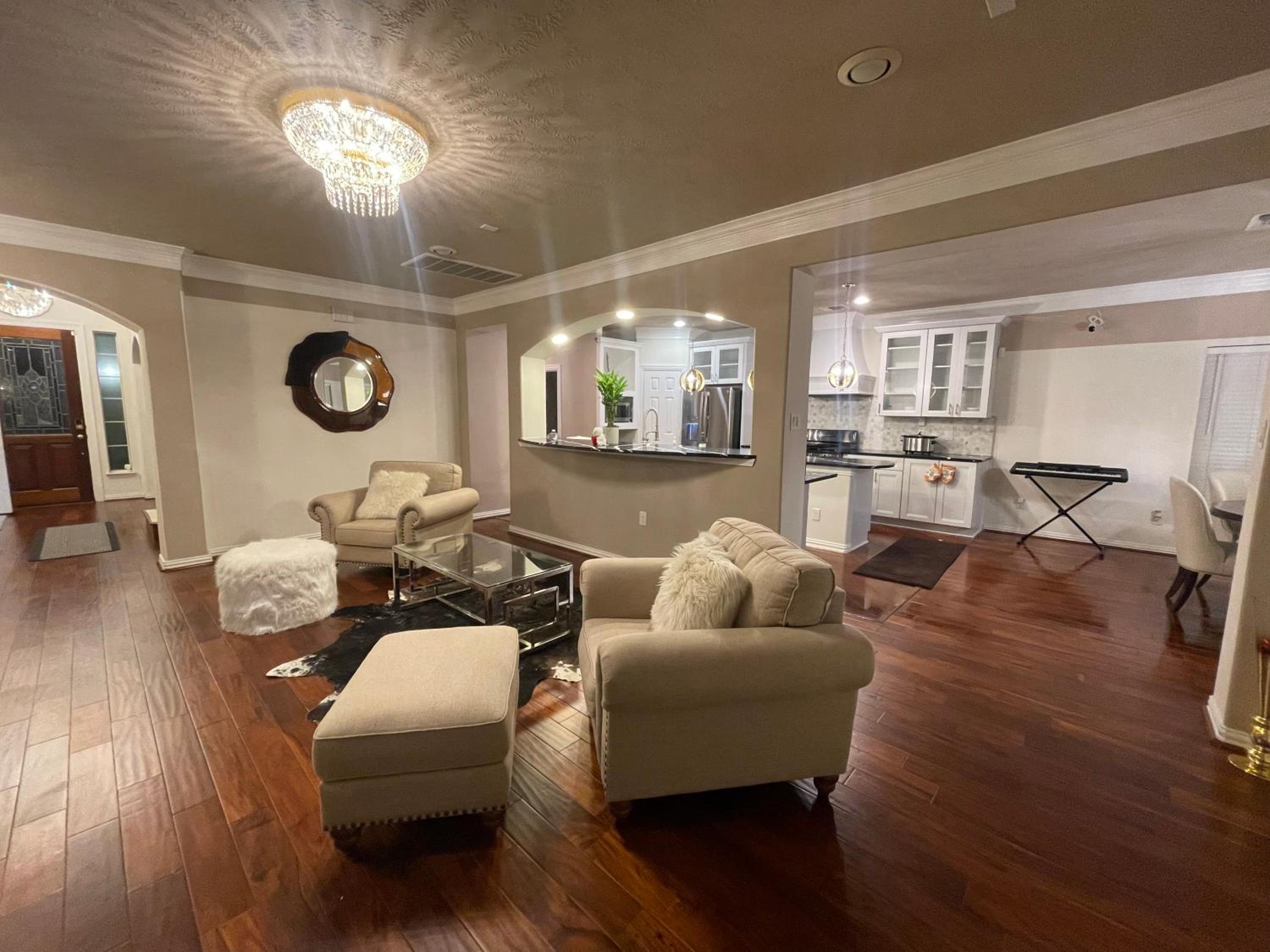 AFRA Home with huge garden Houston, Texas
