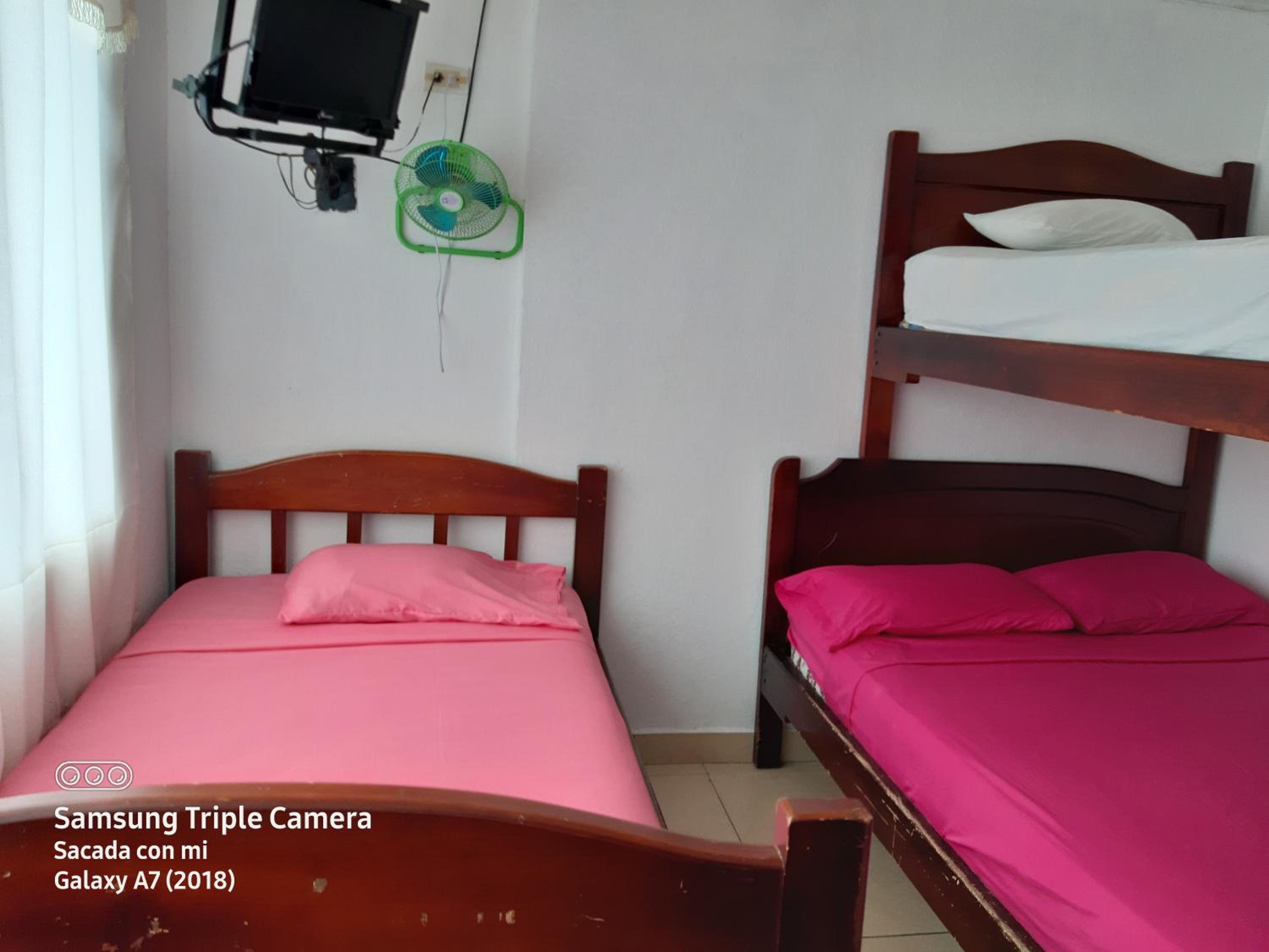 Hostal SAMARY view 4