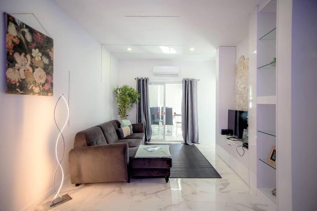 Dubai Apartment