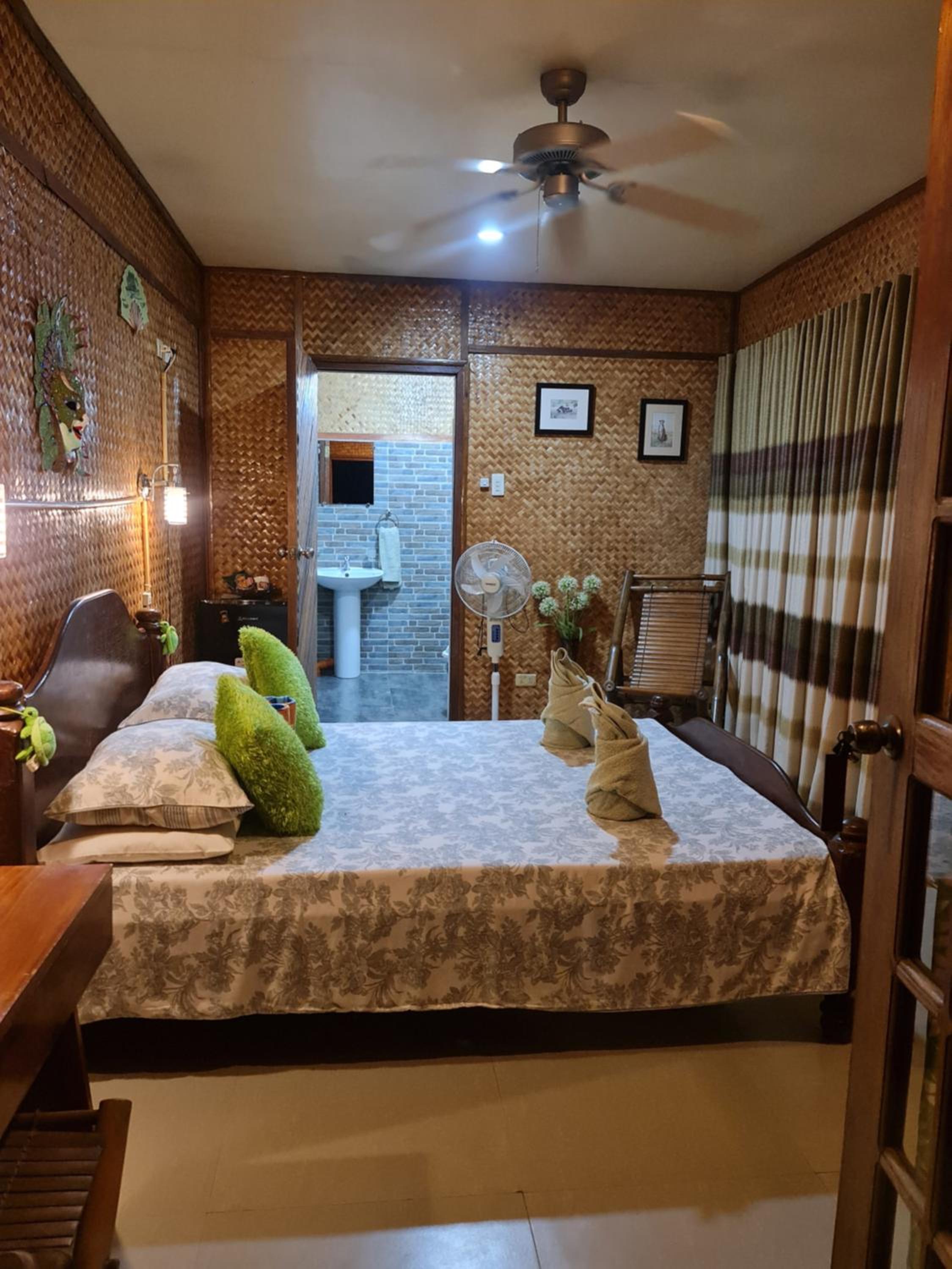 Lala Panzi Bed and Breakfast