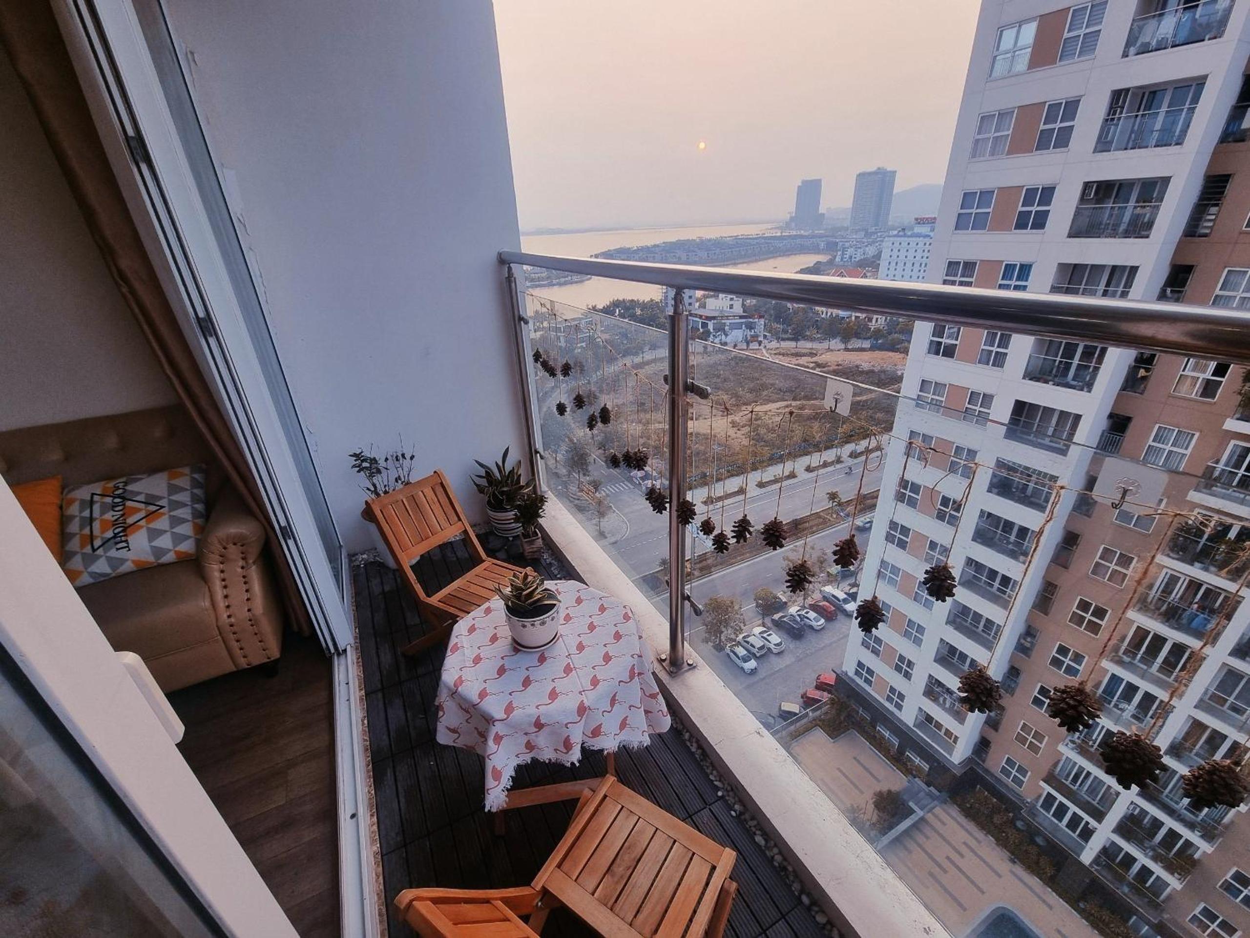 Newlife Apartment Ha Long Near Beach
