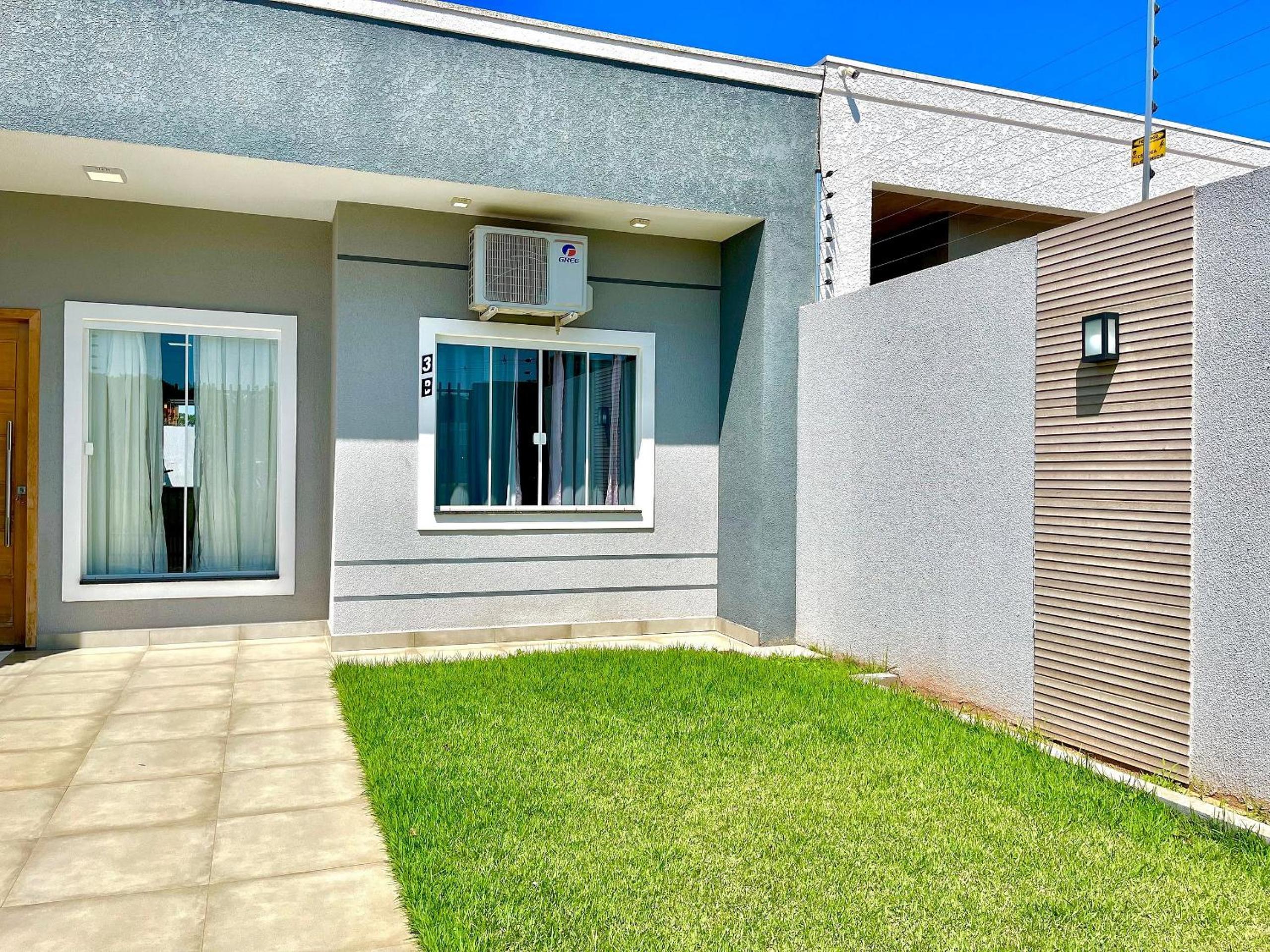 Casa piscina prox Cataratas e aeroporto