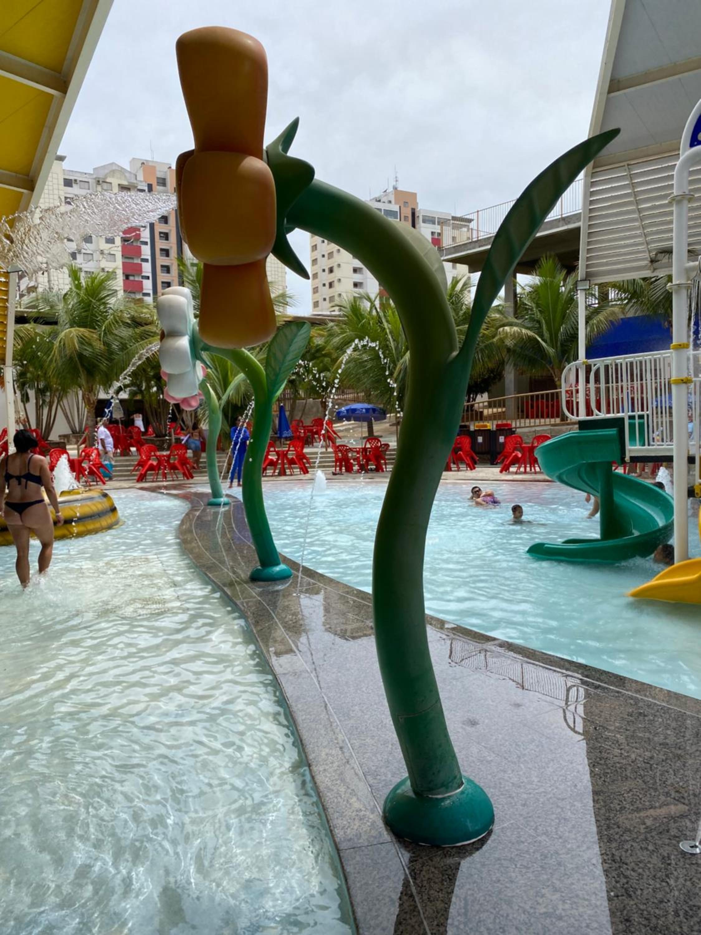 Piazza DiRoma Acqua Park- Parque aquático grátis