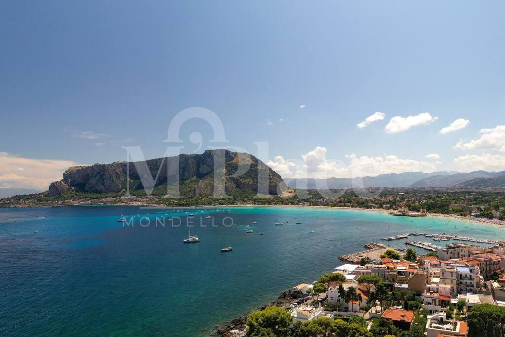 M'Place - Mondello Residence photo 2