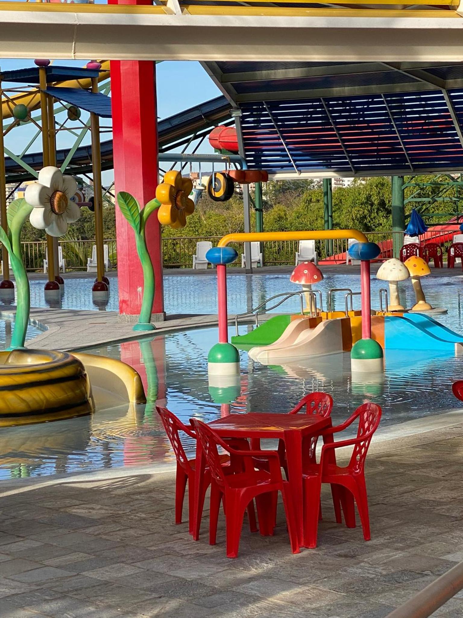 Piazza DiRoma Acqua Park- Parque aquático grátis