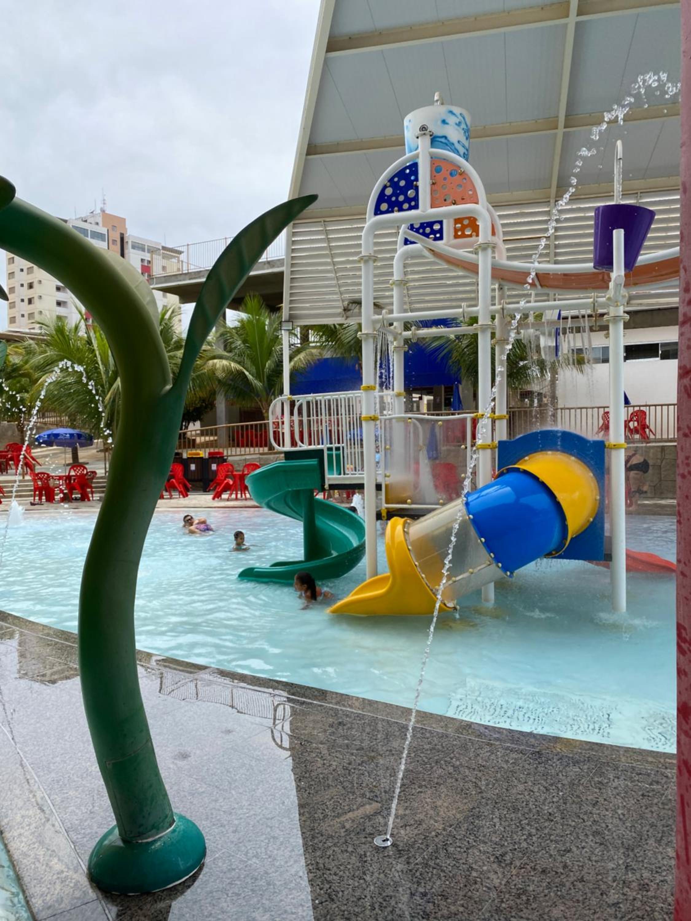 Piazza DiRoma Acqua Park- Parque aquático grátis
