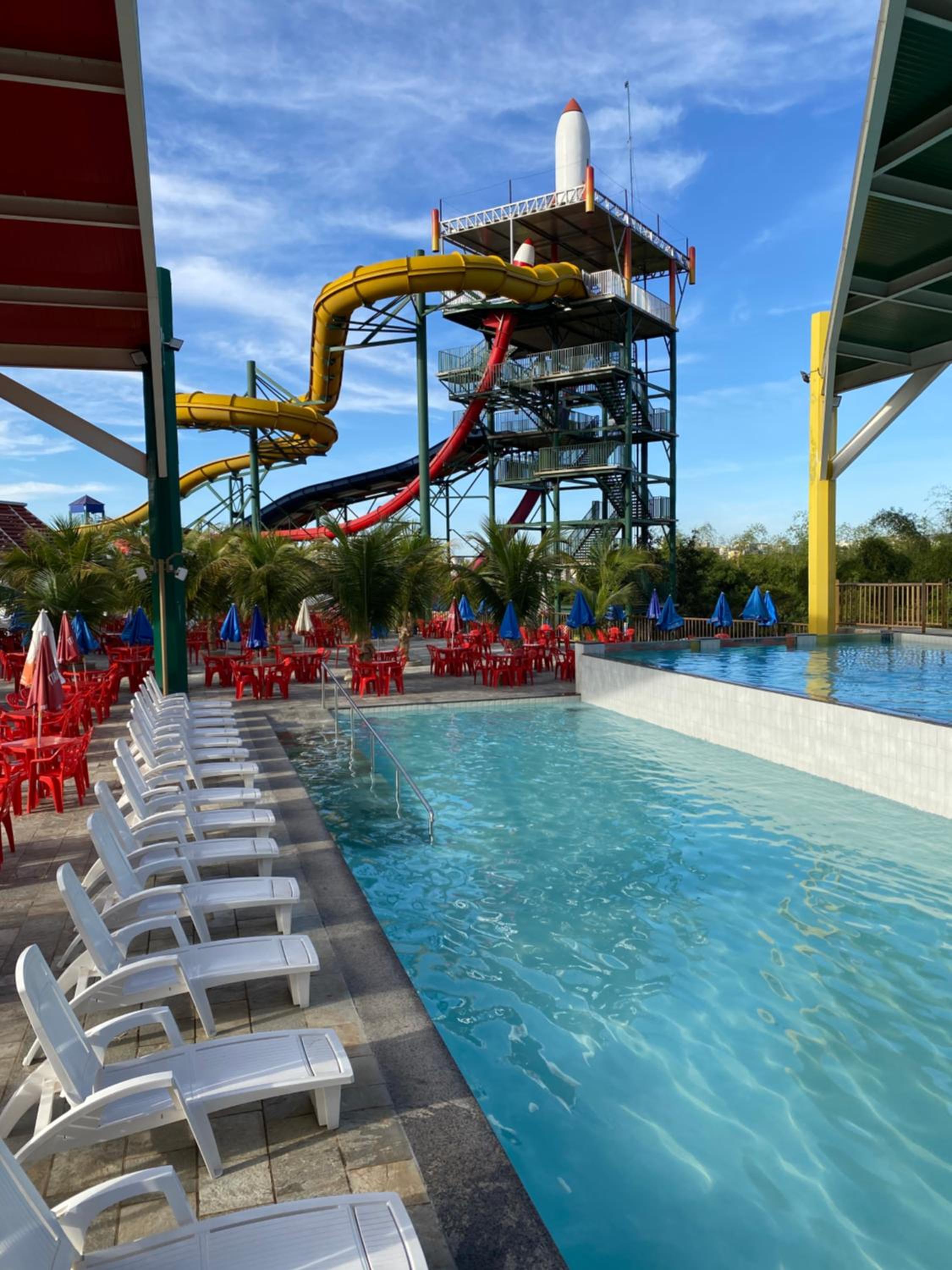 Piazza DiRoma Acqua Park- Parque aquático grátis