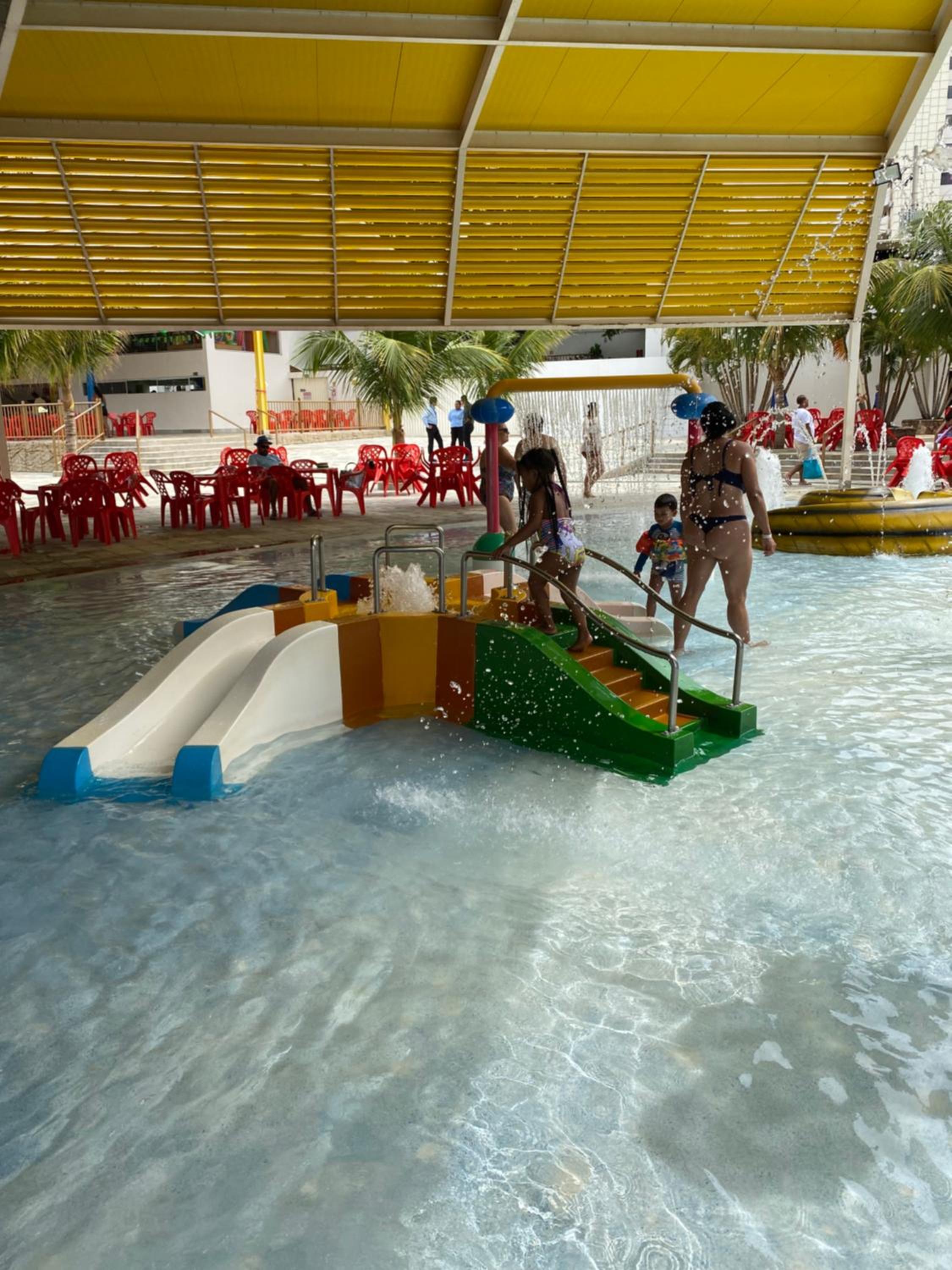Piazza DiRoma Acqua Park- Parque aquático grátis