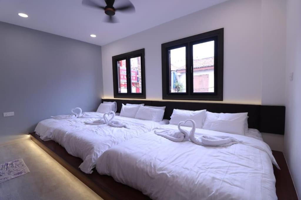 New! 1min to JonkerStreet Melaka loft 4BR 11 PAX photo 3