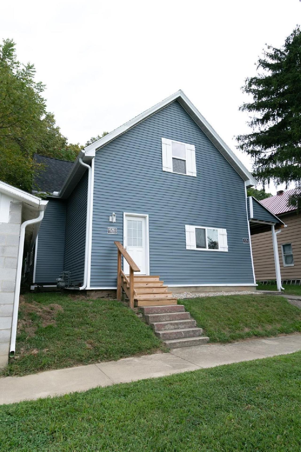 Modern Farmhouse 3 Bed, 2 Bath Apartment, Sleeps 7, Lots of Space, Steps to Downtown, Honeywell & Eagles Theater view 4