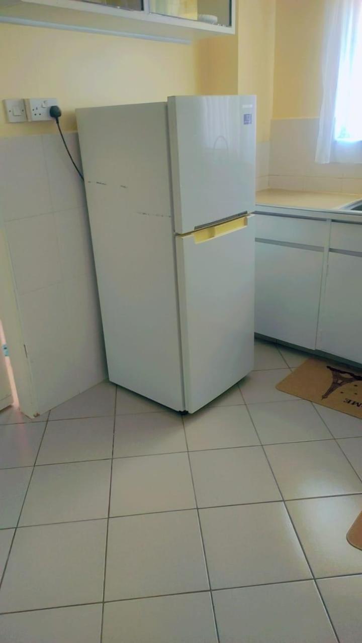 Inviting 3-Bed Apartment in Nairobi view 3