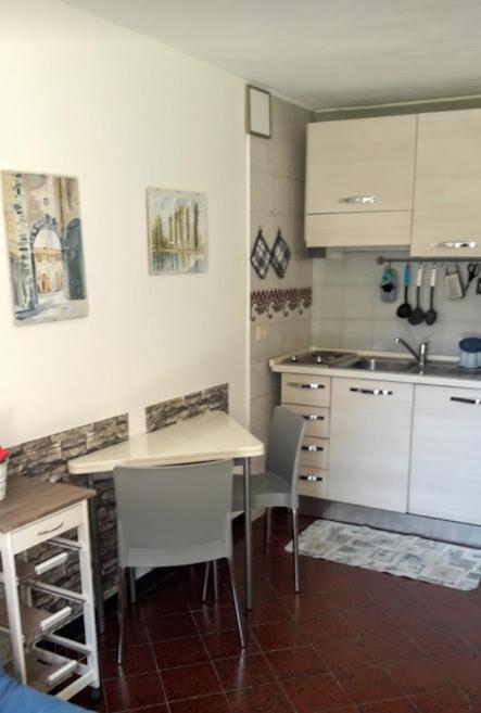 Charming Apartment with Garden, Parking & Metro