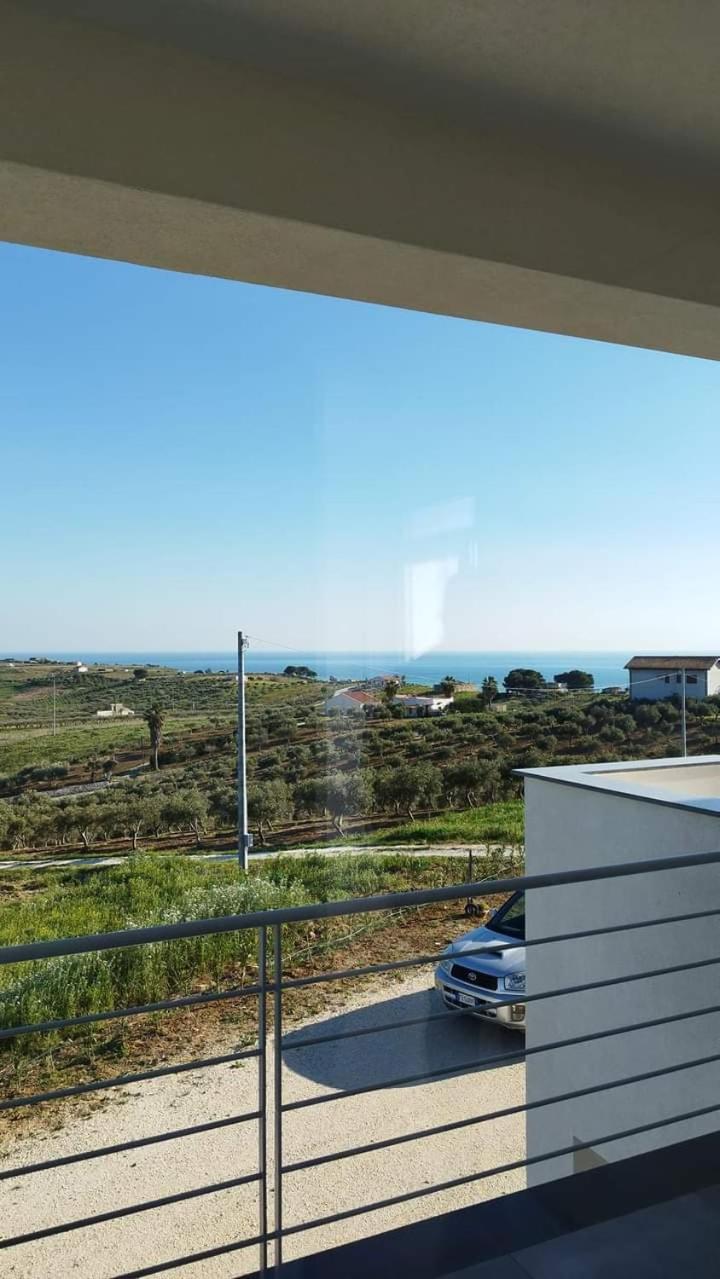 LA DAMA BIANCA BOVO MARINA