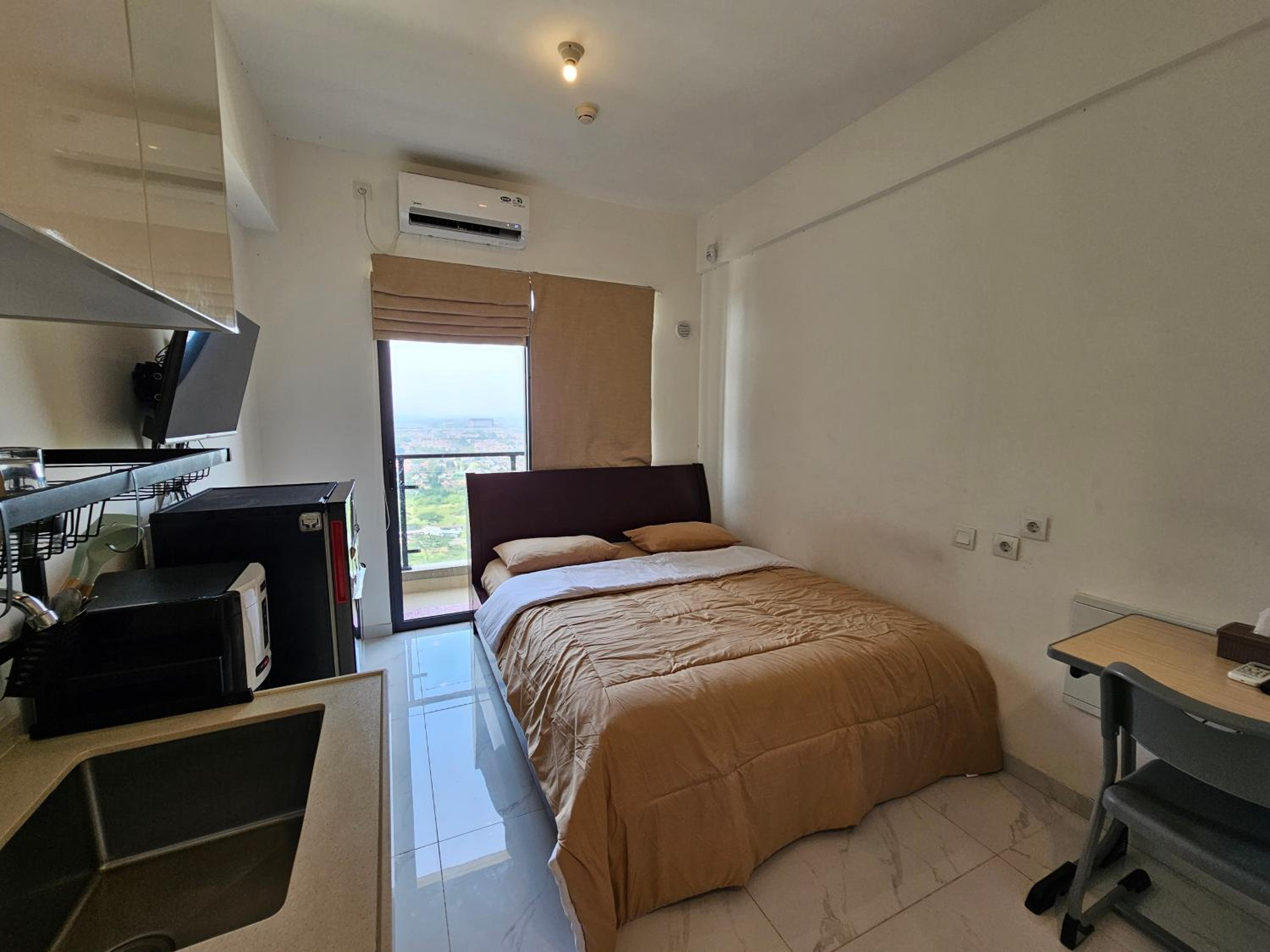 Apartement Skyhouse Bsd TL26K By LiviRooms Tangerang view 3