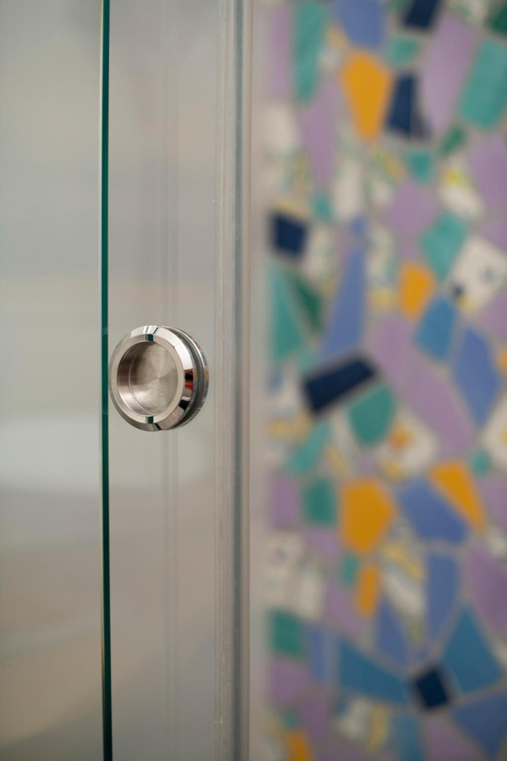 Vicolo stretto centro storico Amalfi photo 4