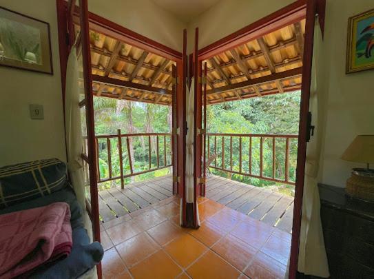 Casa nas Pedras - Sítio Nossa Paz