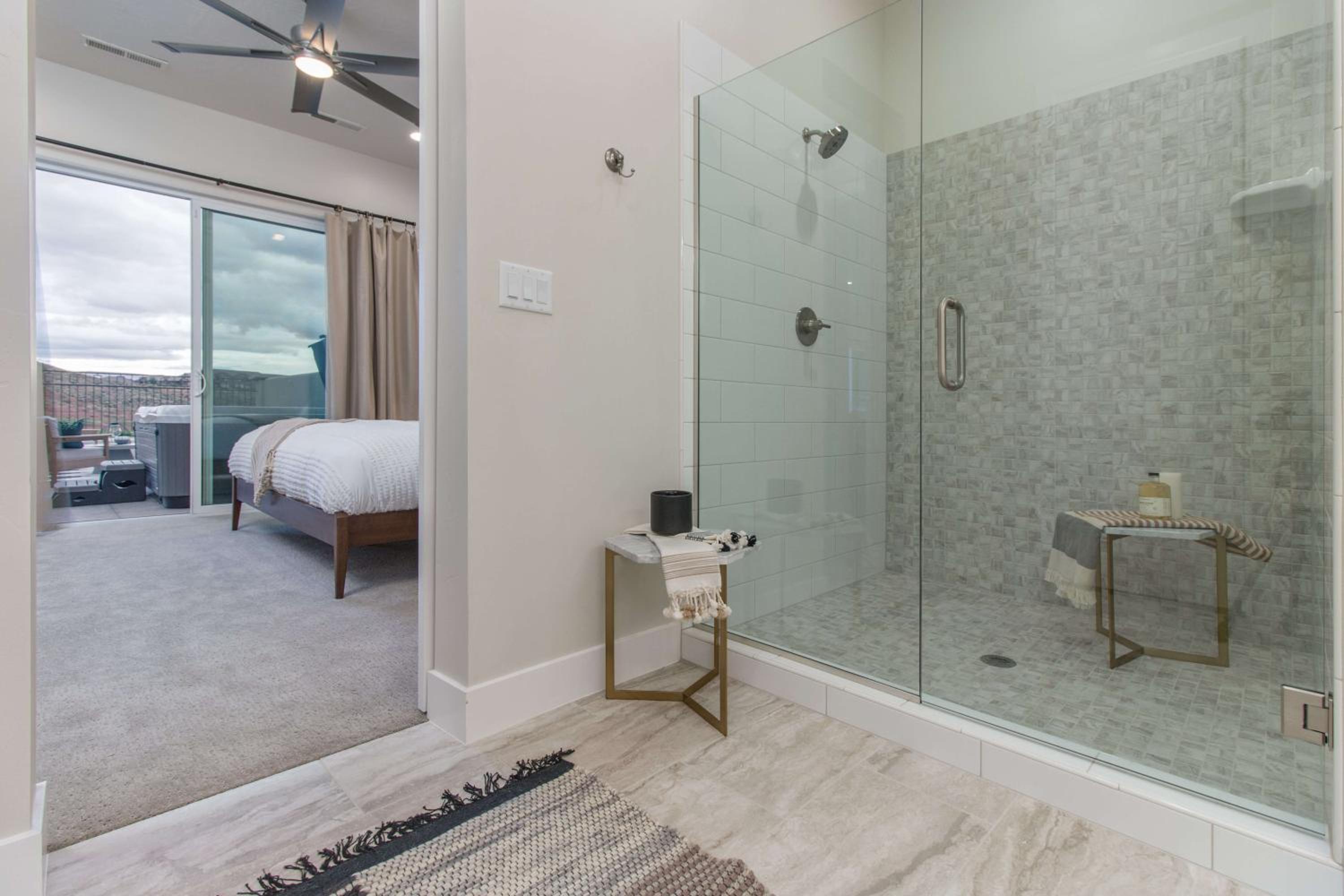 15 Bedroom Combined Super Luxury Home w- Private Pool! view 4